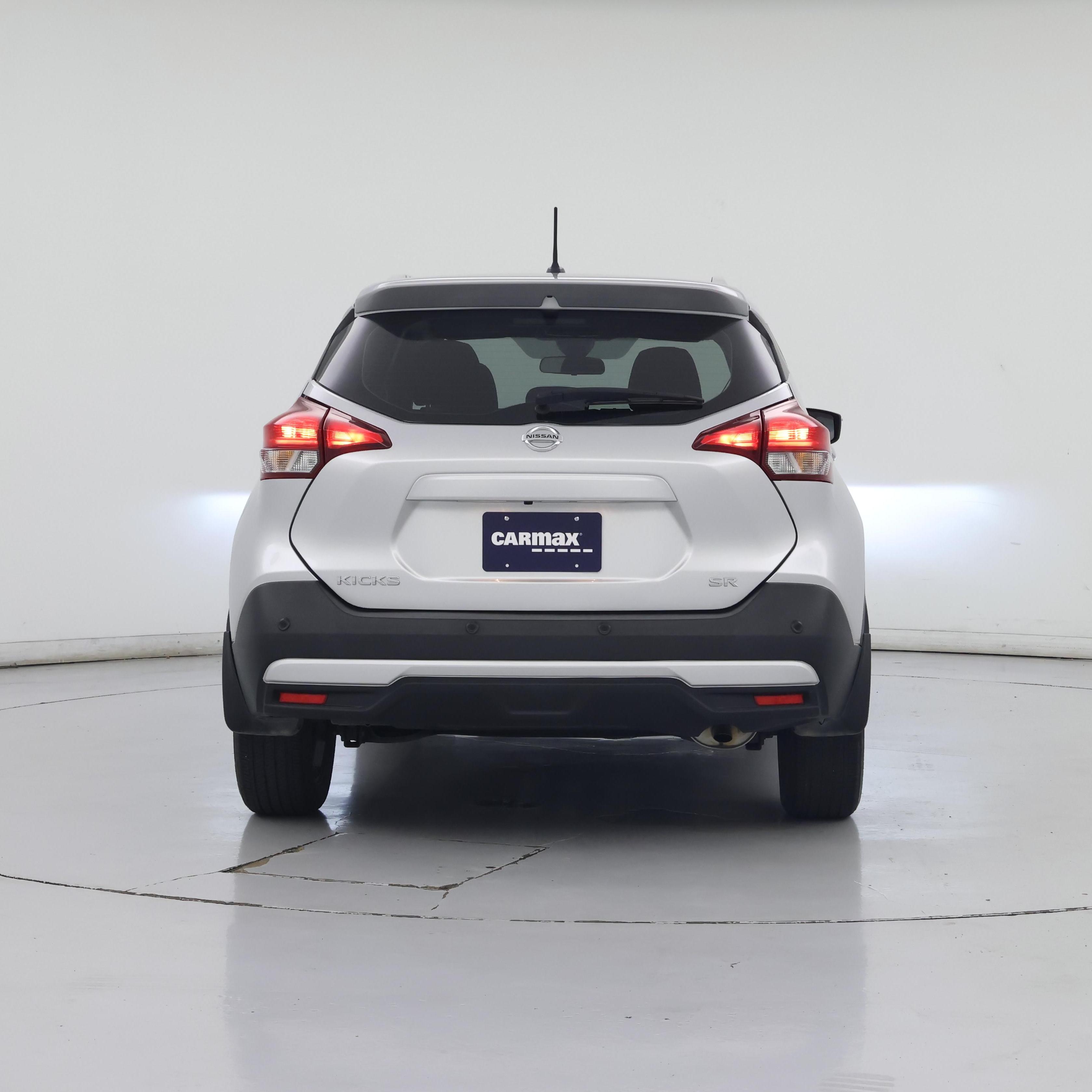 Thumbnail: 2020 Nissan Kicks - 6