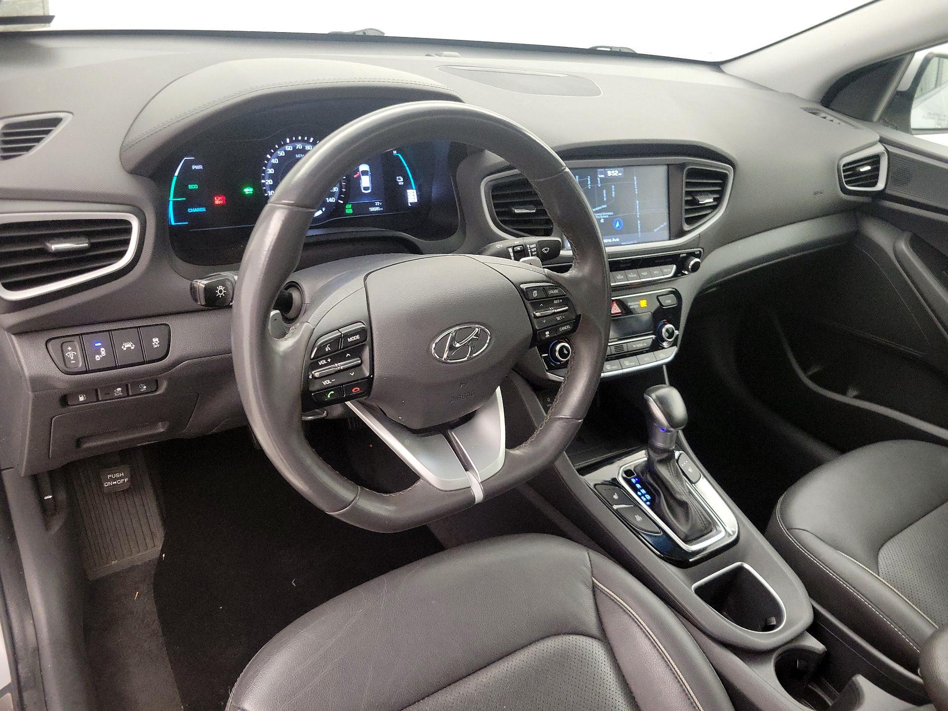 Thumbnail: 2019 Hyundai Ioniq - 9