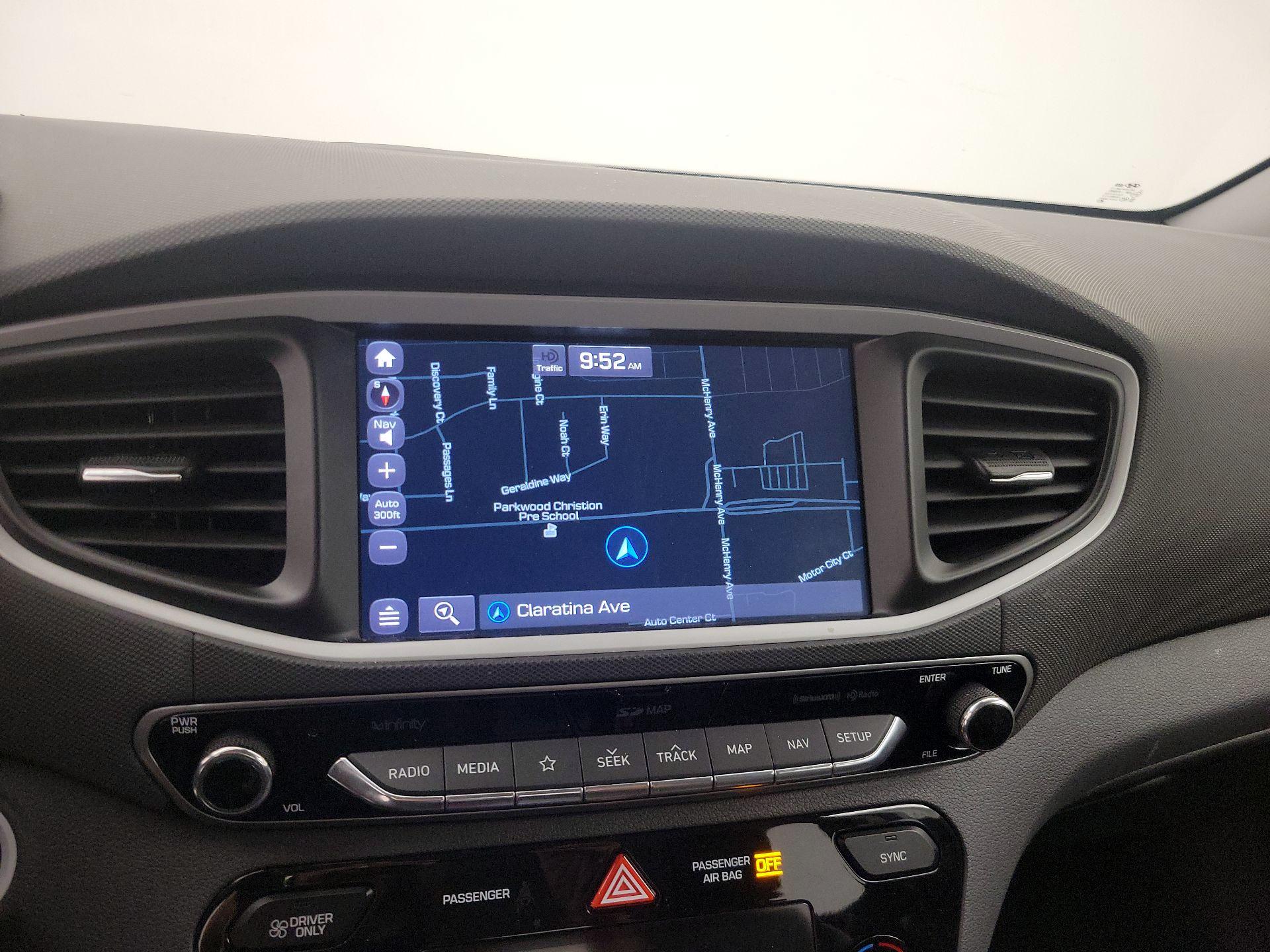 Thumbnail: 2019 Hyundai Ioniq - 14