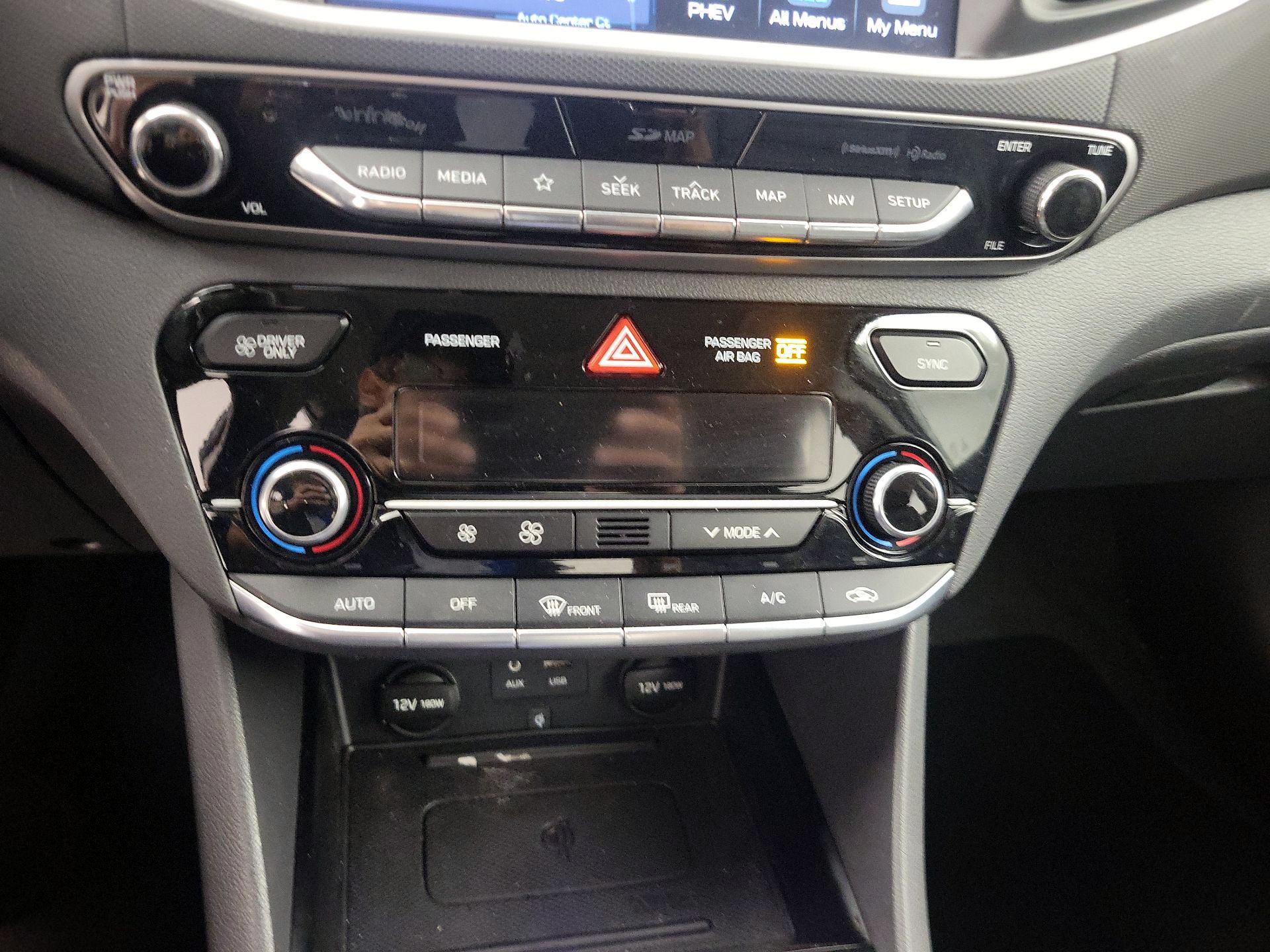 Thumbnail: 2019 Hyundai Ioniq - 17