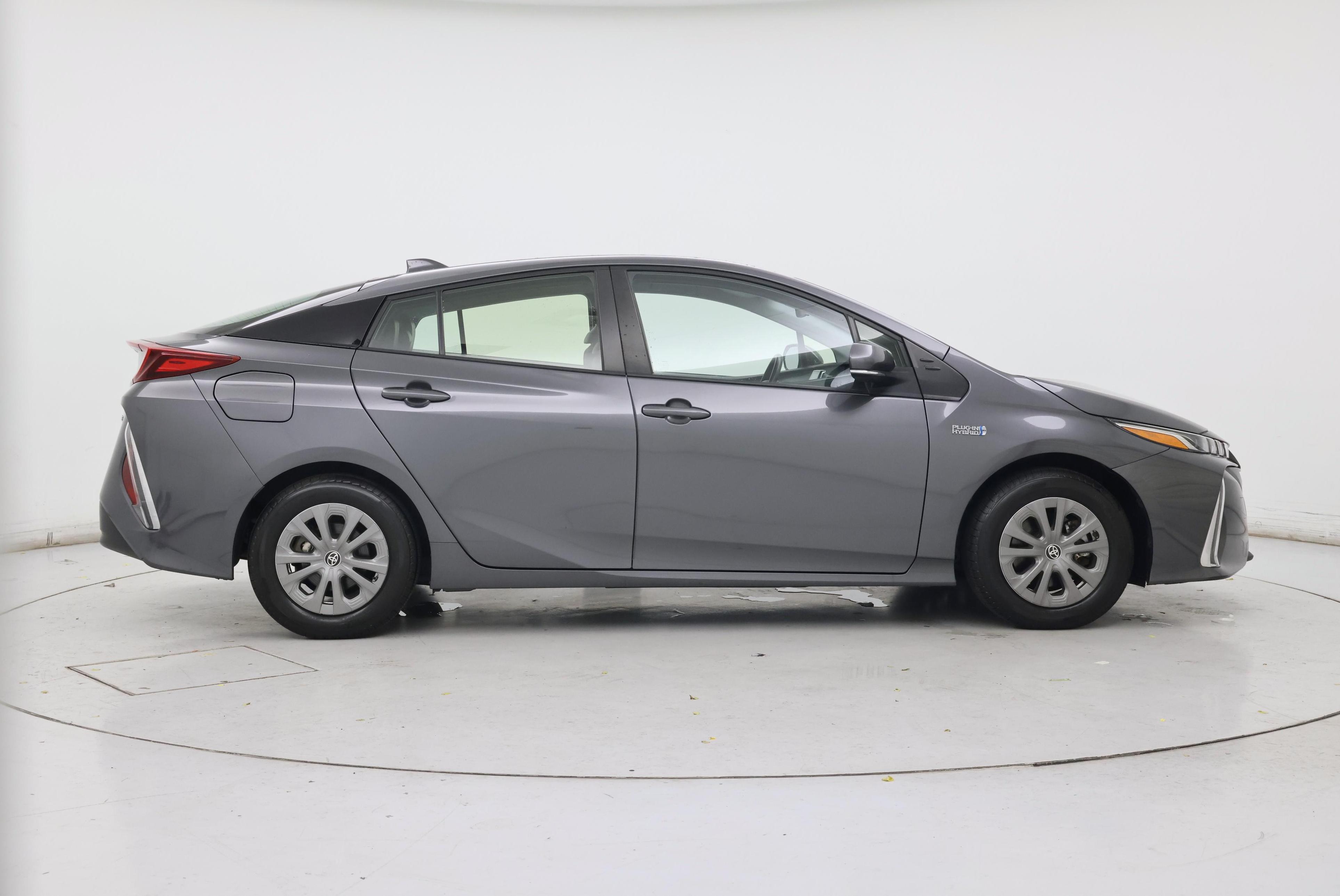 Thumbnail: 2021 Toyota Prius Prime - 7