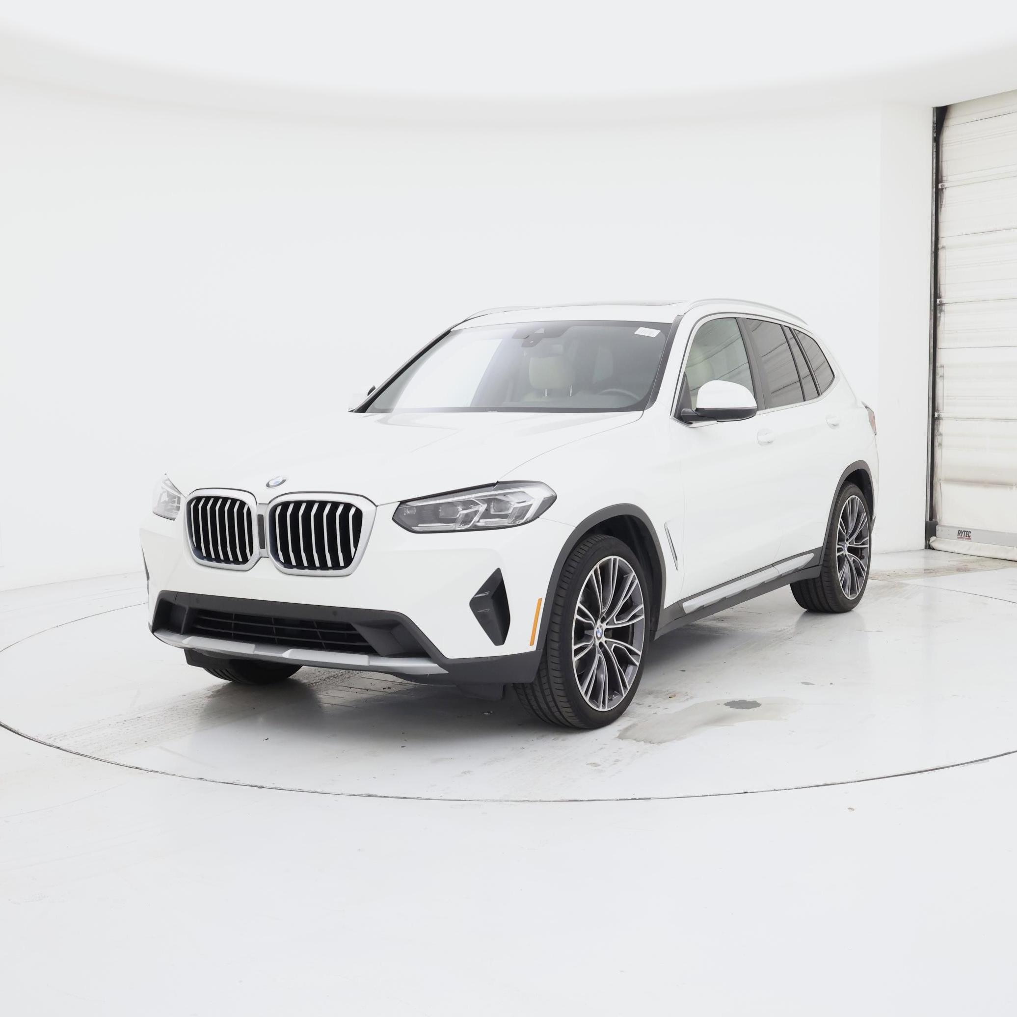 Thumbnail: 2022 BMW X3 - 4