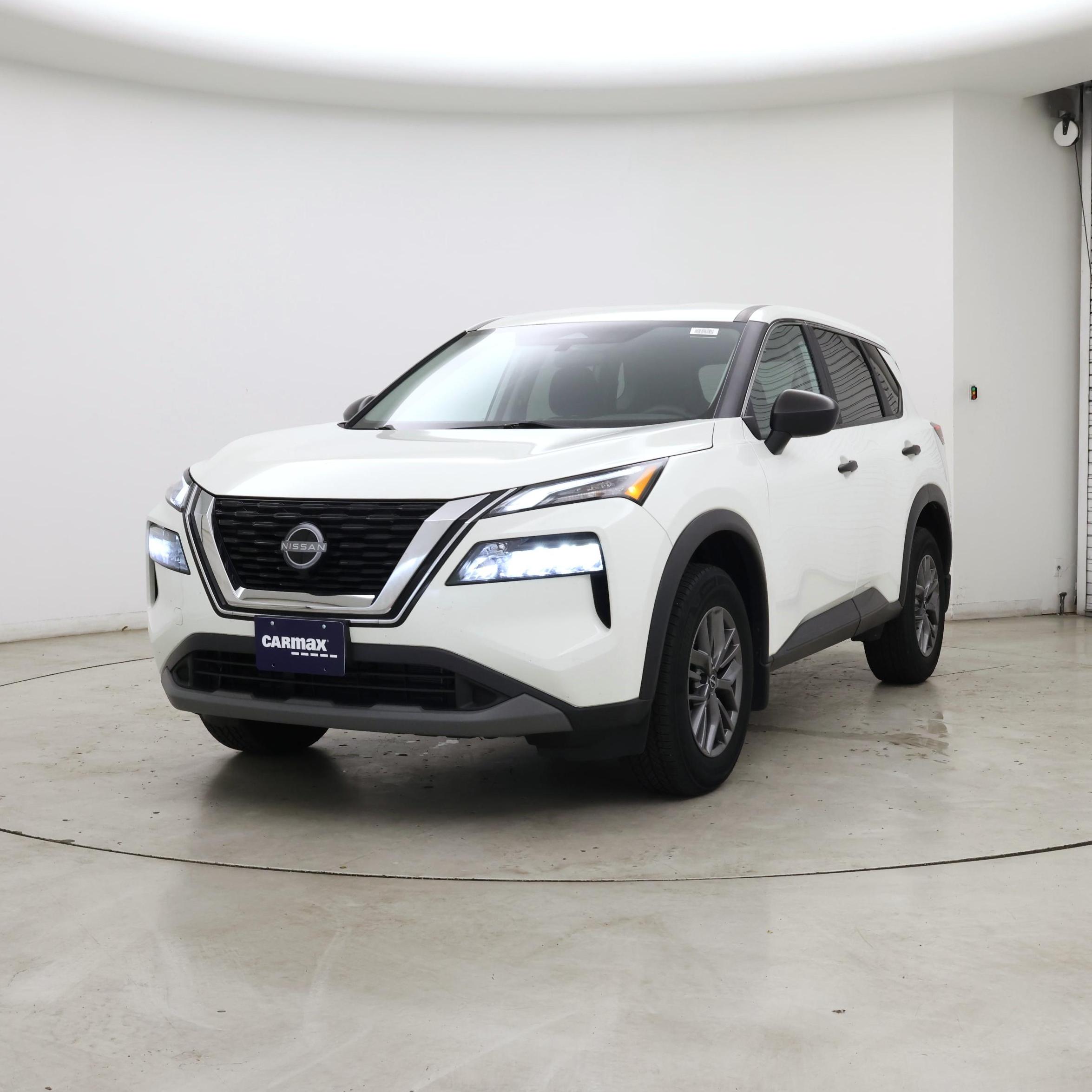 Thumbnail: 2023 Nissan Rogue - 4