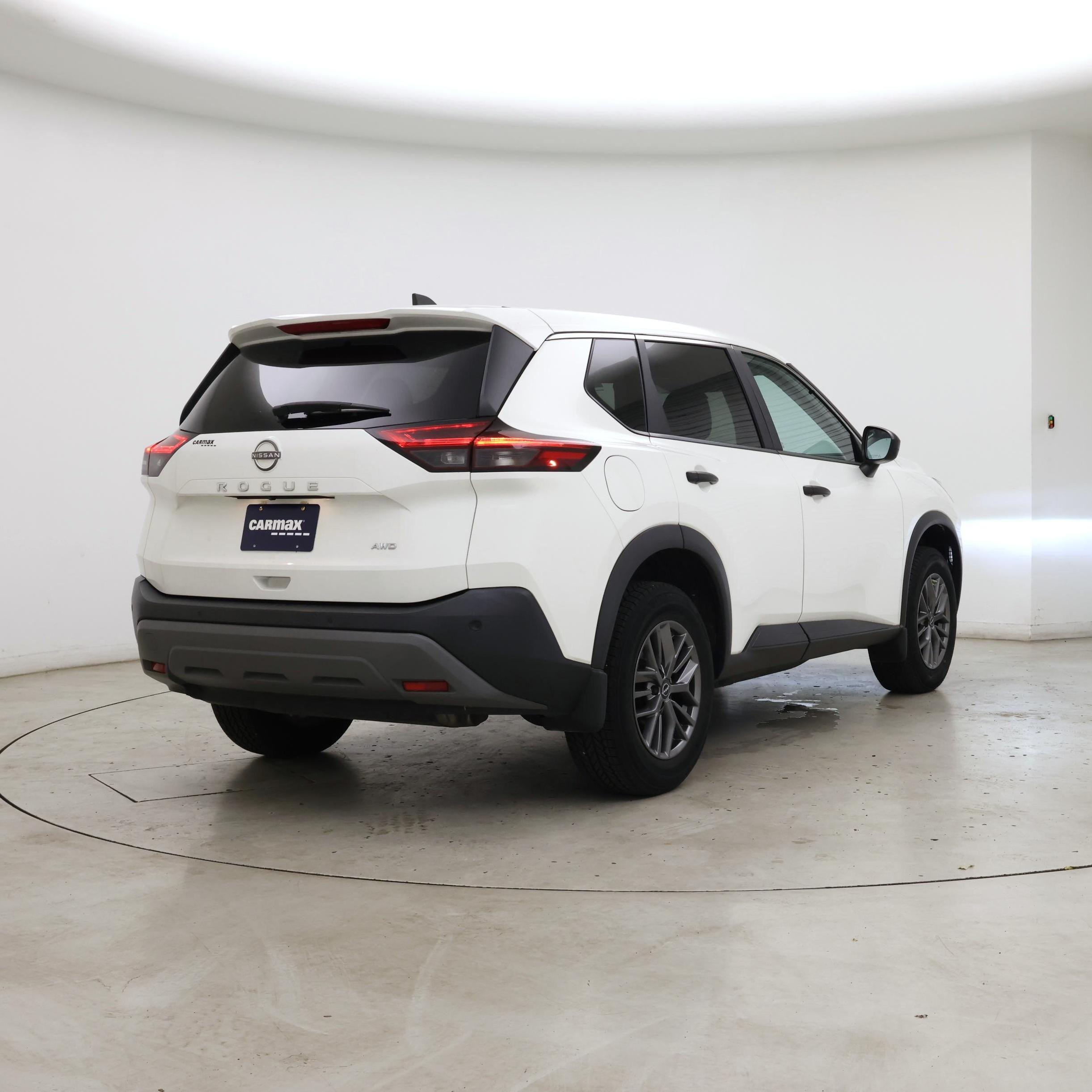 Thumbnail: 2023 Nissan Rogue - 8