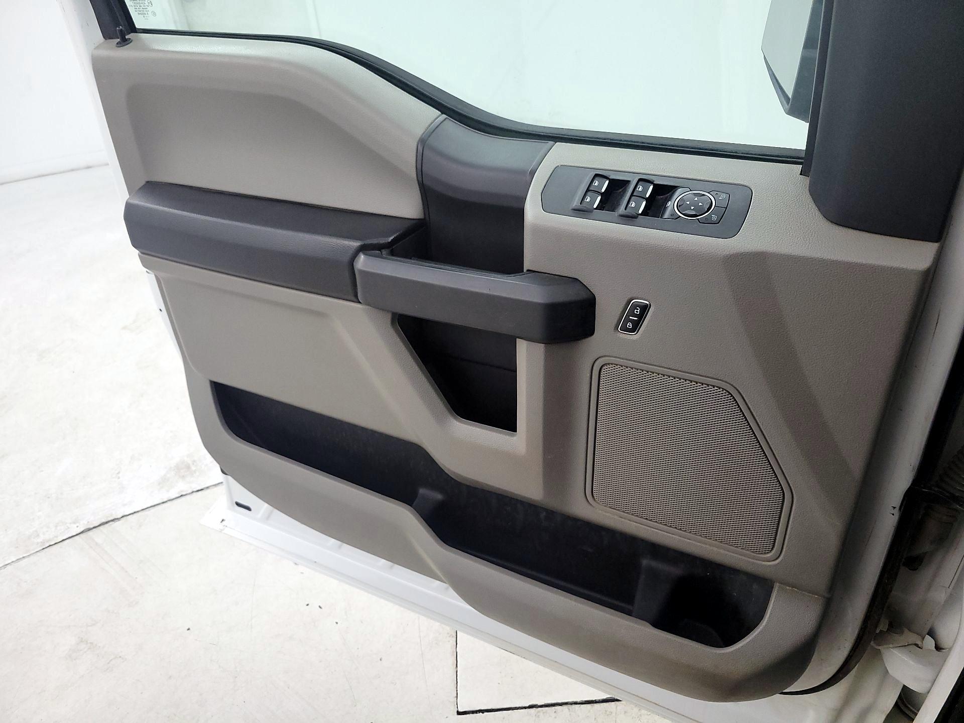Thumbnail: 2018 Ford F-150 - 10
