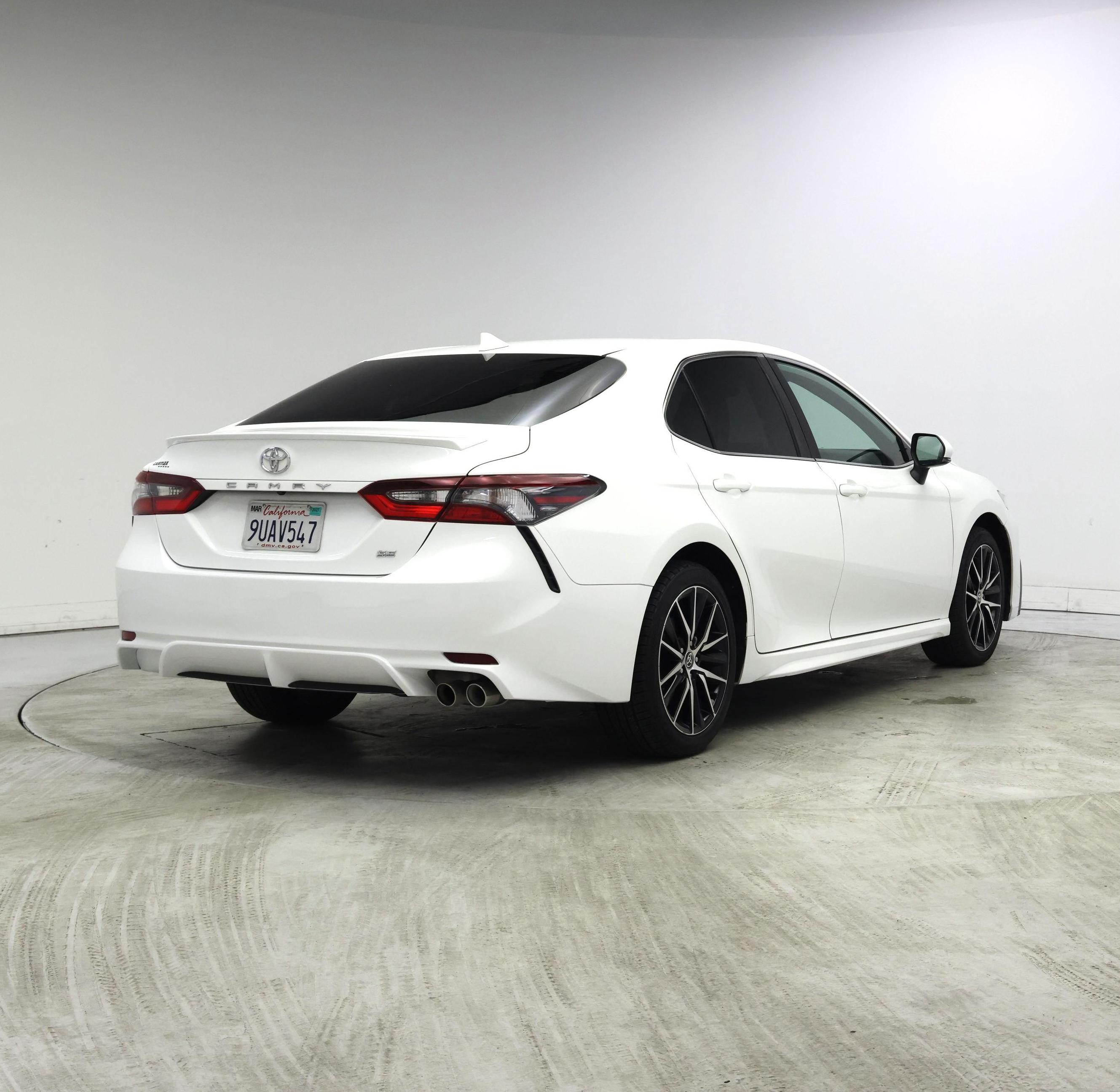 Thumbnail: 2024 Toyota Camry - 8