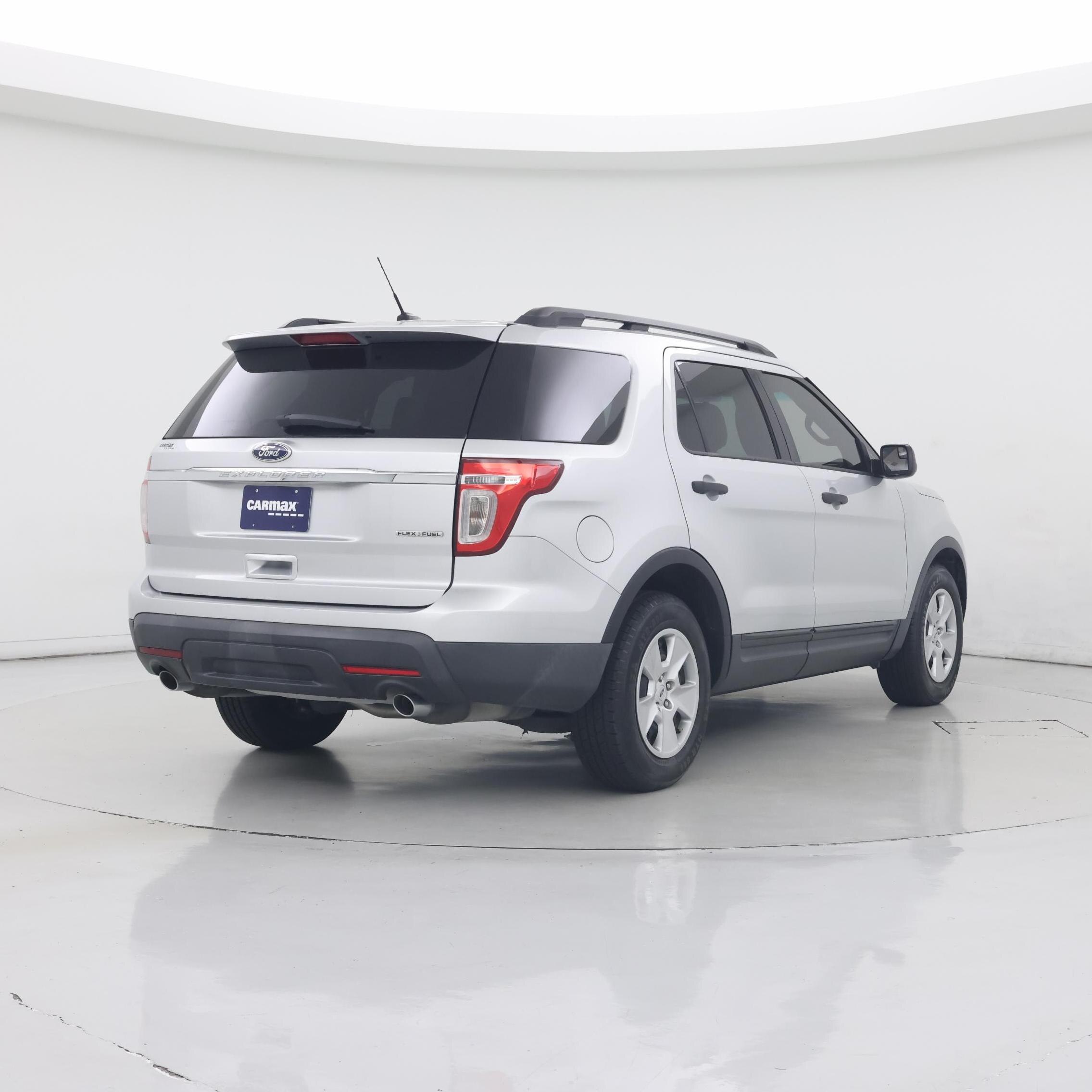 Thumbnail: 2014 Ford Explorer - 8