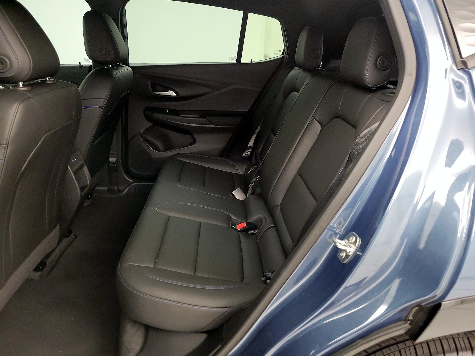 2025 Buick Envista Sport Touring - Photo 20