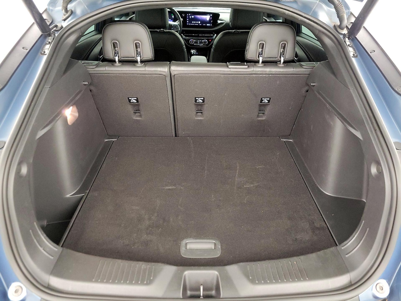 2025 Buick Envista Sport Touring - Photo 21