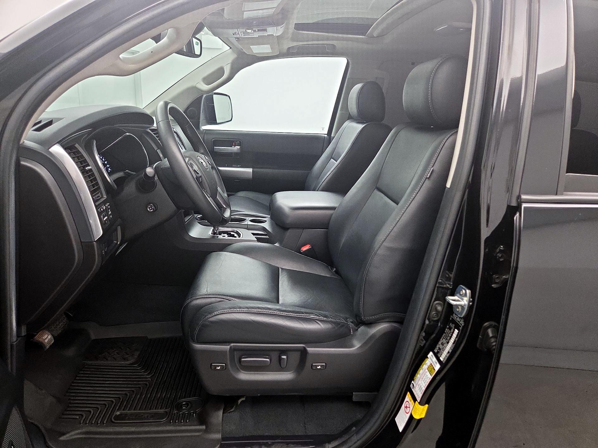 Thumbnail: 2022 Toyota Sequoia - 11