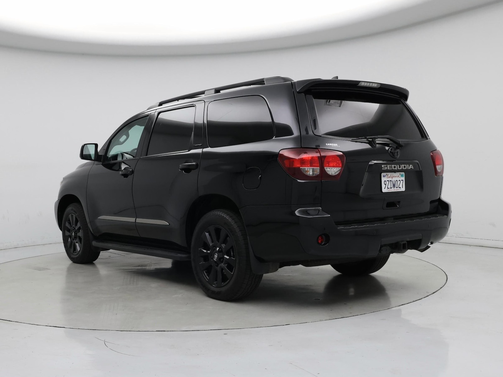 2022 Toyota Sequoia Nightshade - Photo 3