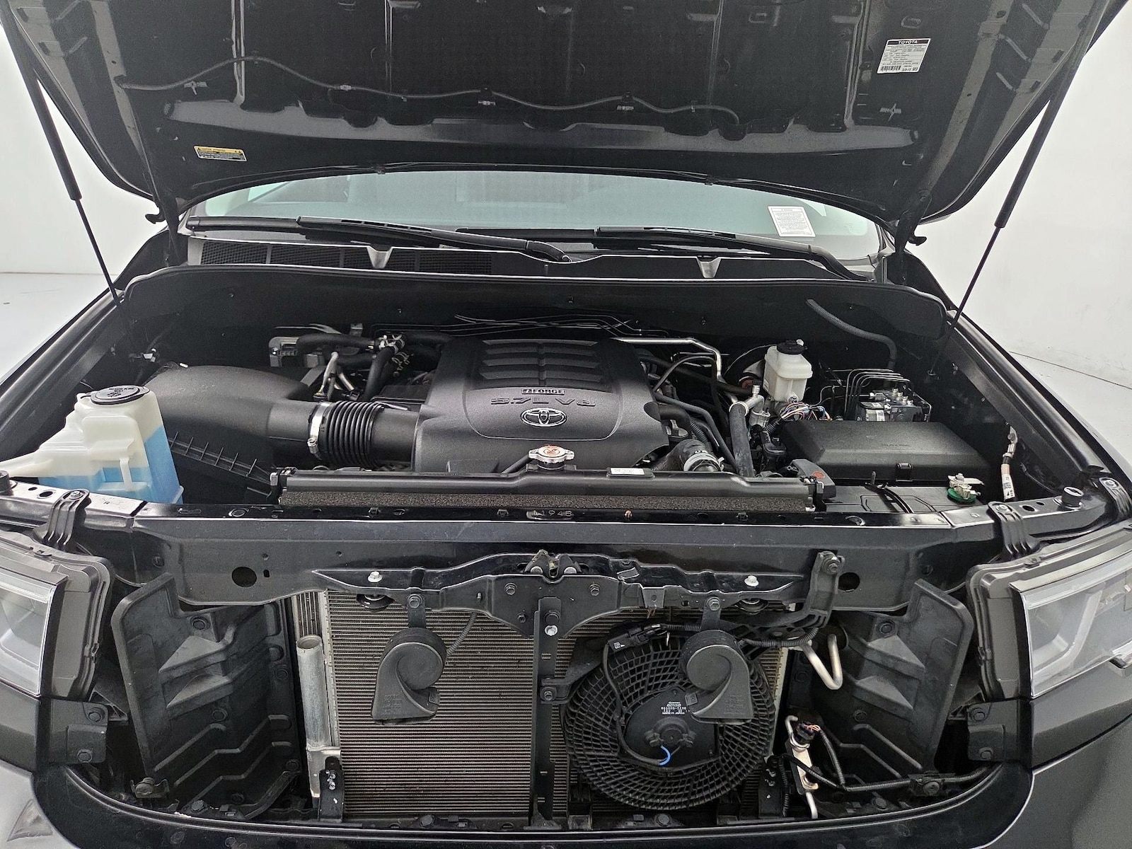 2022 Toyota Sequoia Nightshade - Photo 26