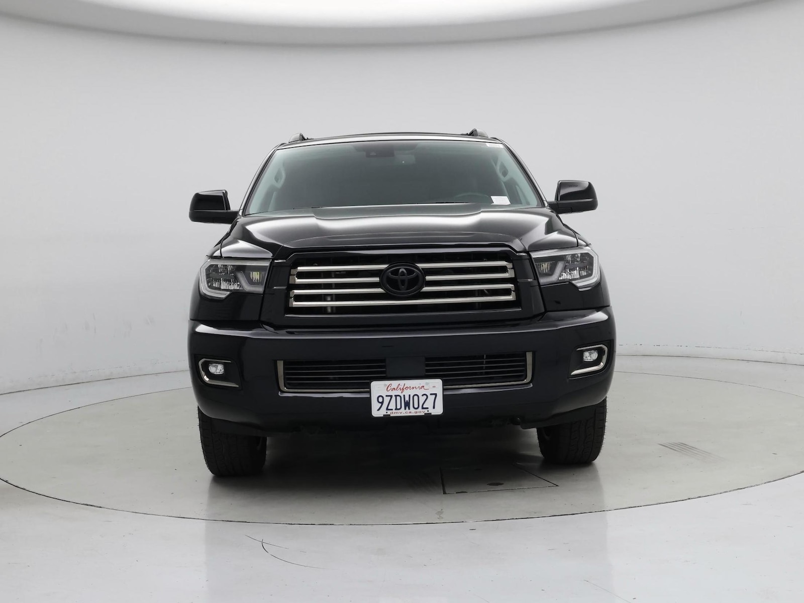 2022 Toyota Sequoia Nightshade - Photo 6