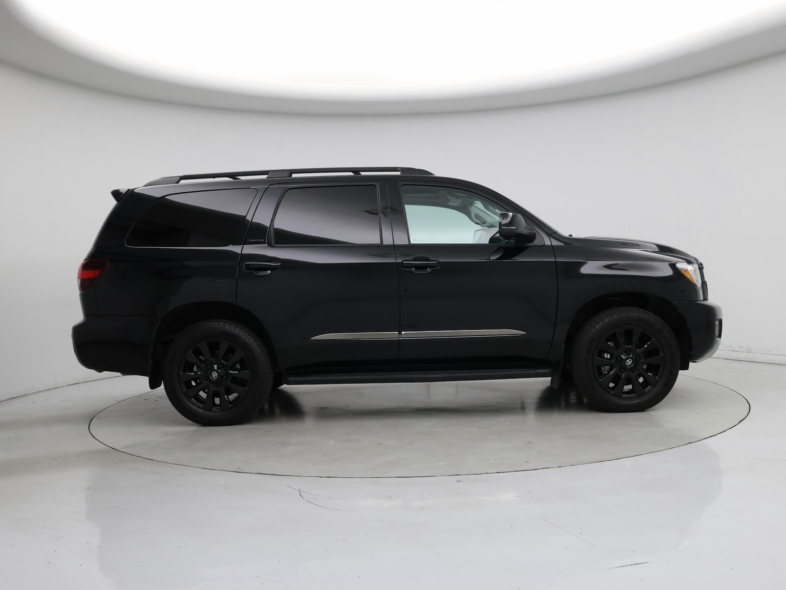 2022 Toyota Sequoia Nightshade - Photo 8