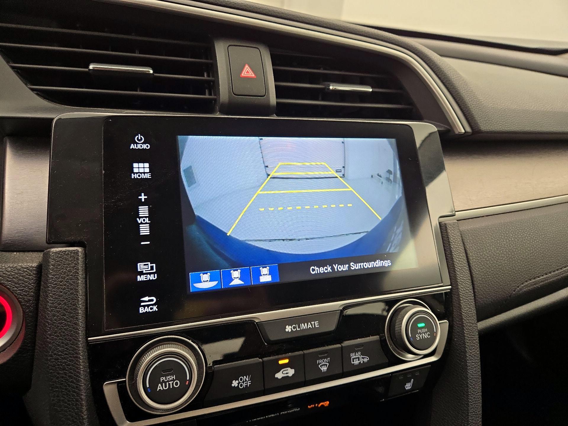 Thumbnail: 2016 Honda Civic - 12