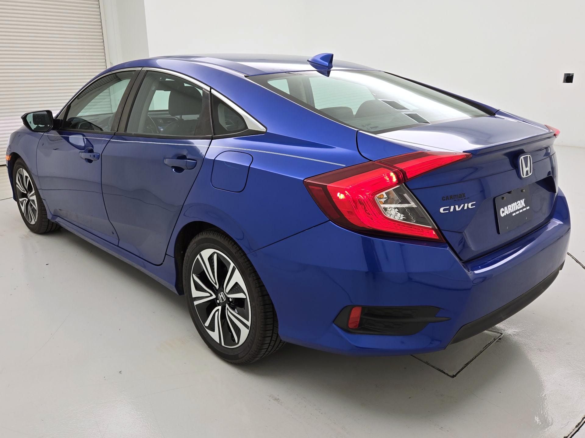 Thumbnail: 2016 Honda Civic - 7