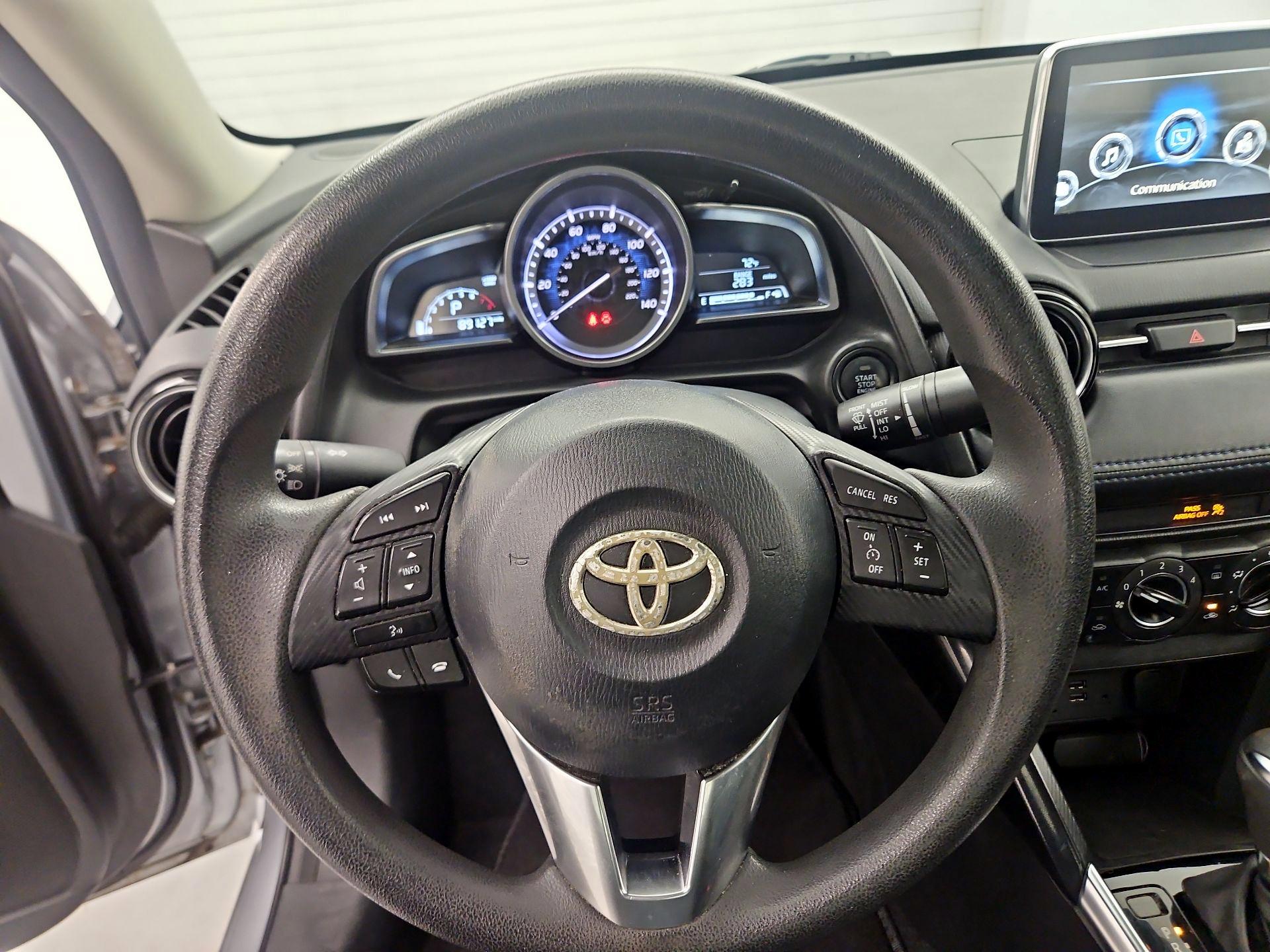 Thumbnail: 2018 Toyota Yaris iA - 10
