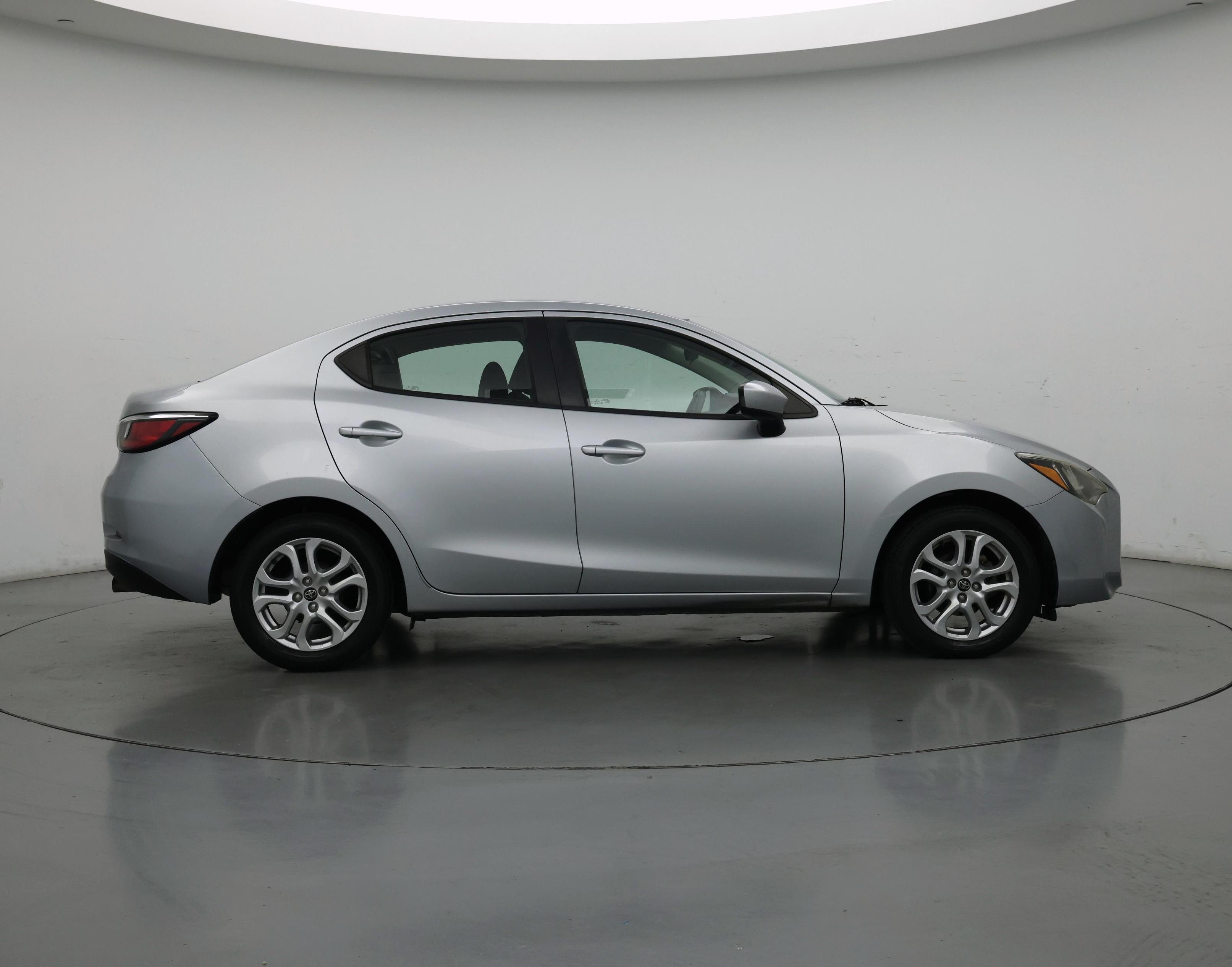 Thumbnail: 2018 Toyota Yaris iA - 7