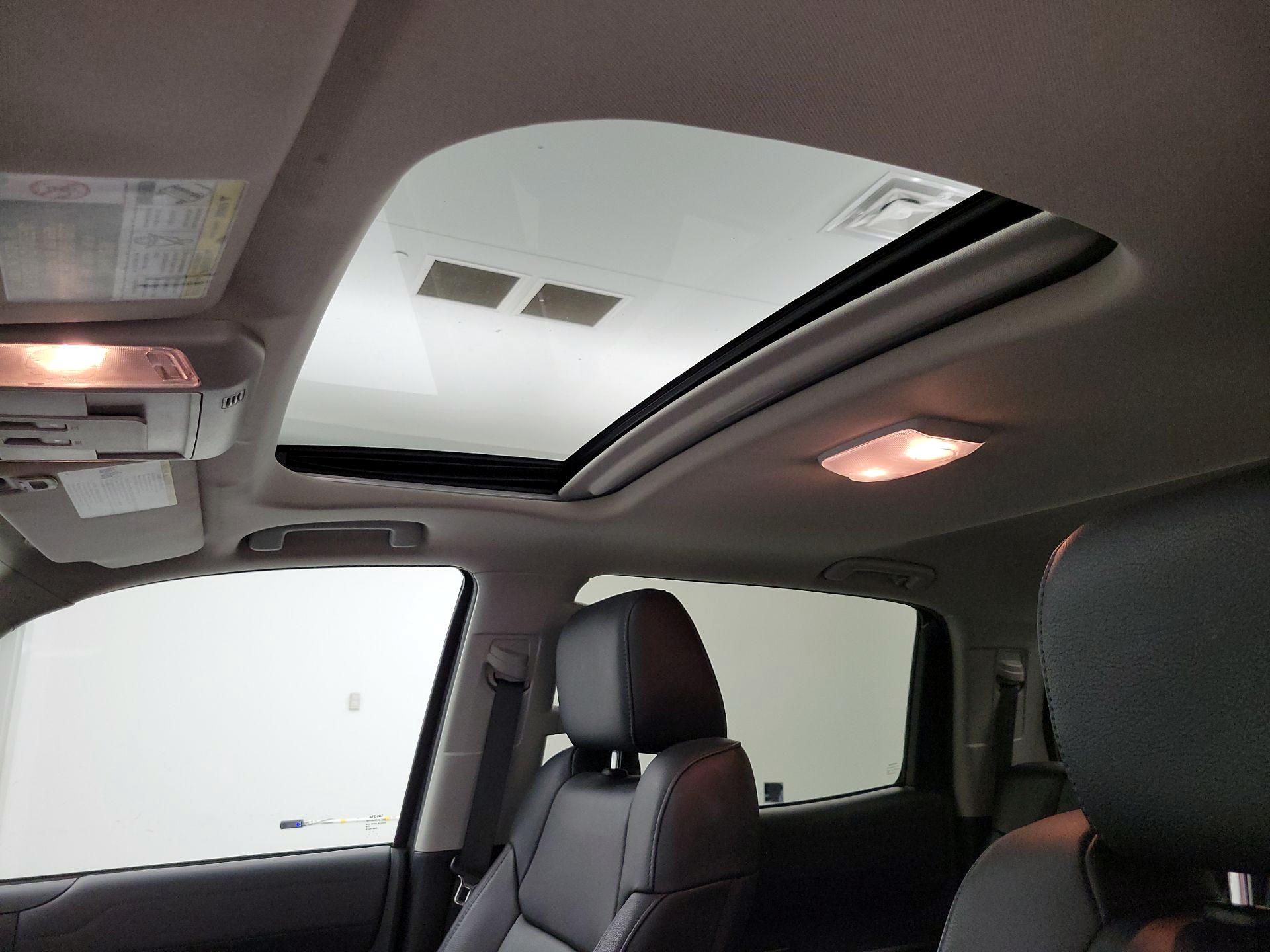 Thumbnail: 2016 Toyota Tundra - 20