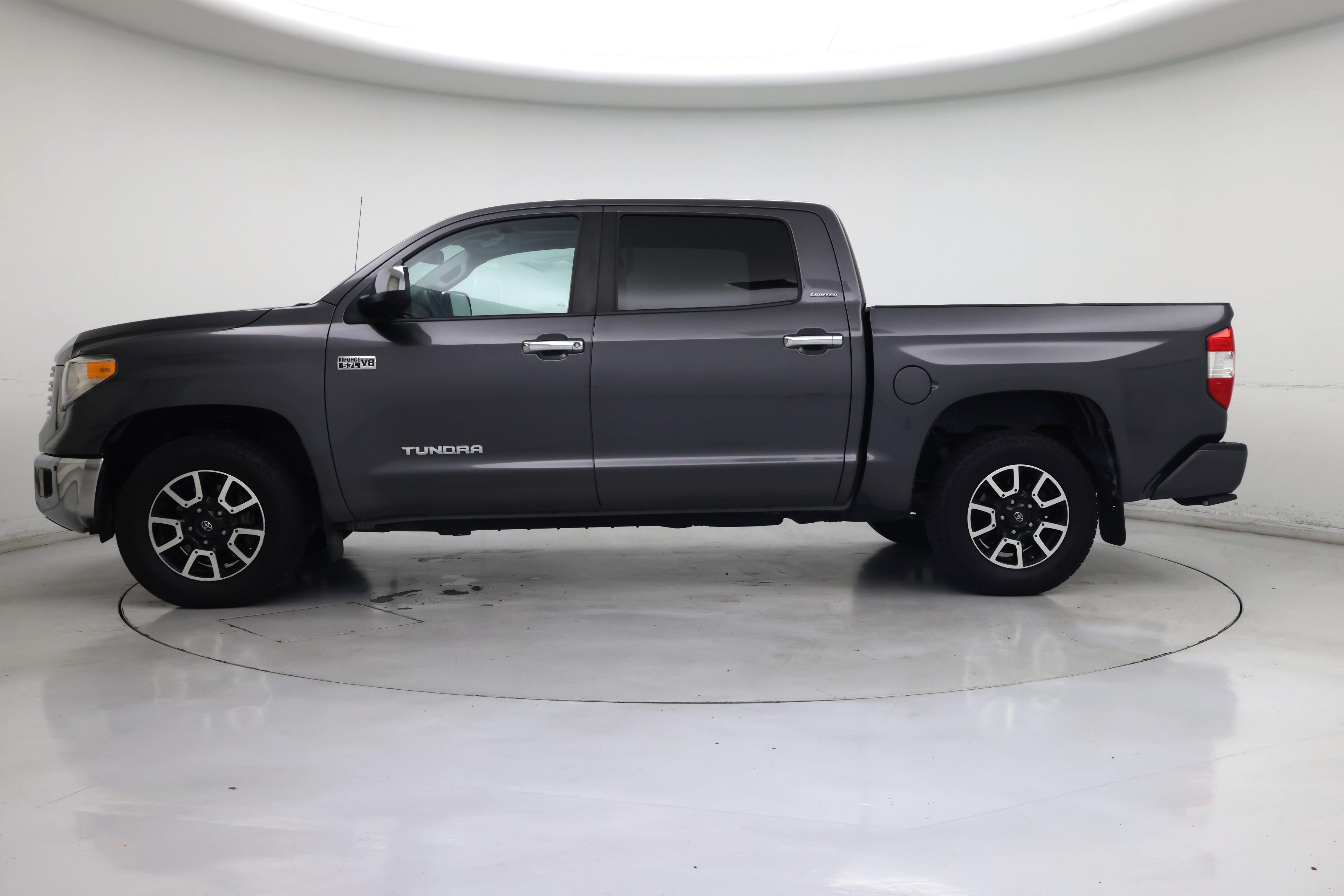 Thumbnail: 2016 Toyota Tundra - 3