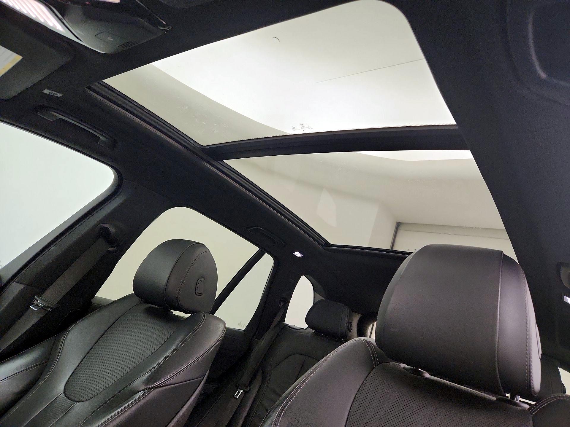 Thumbnail: 2020 BMW X5 - 19