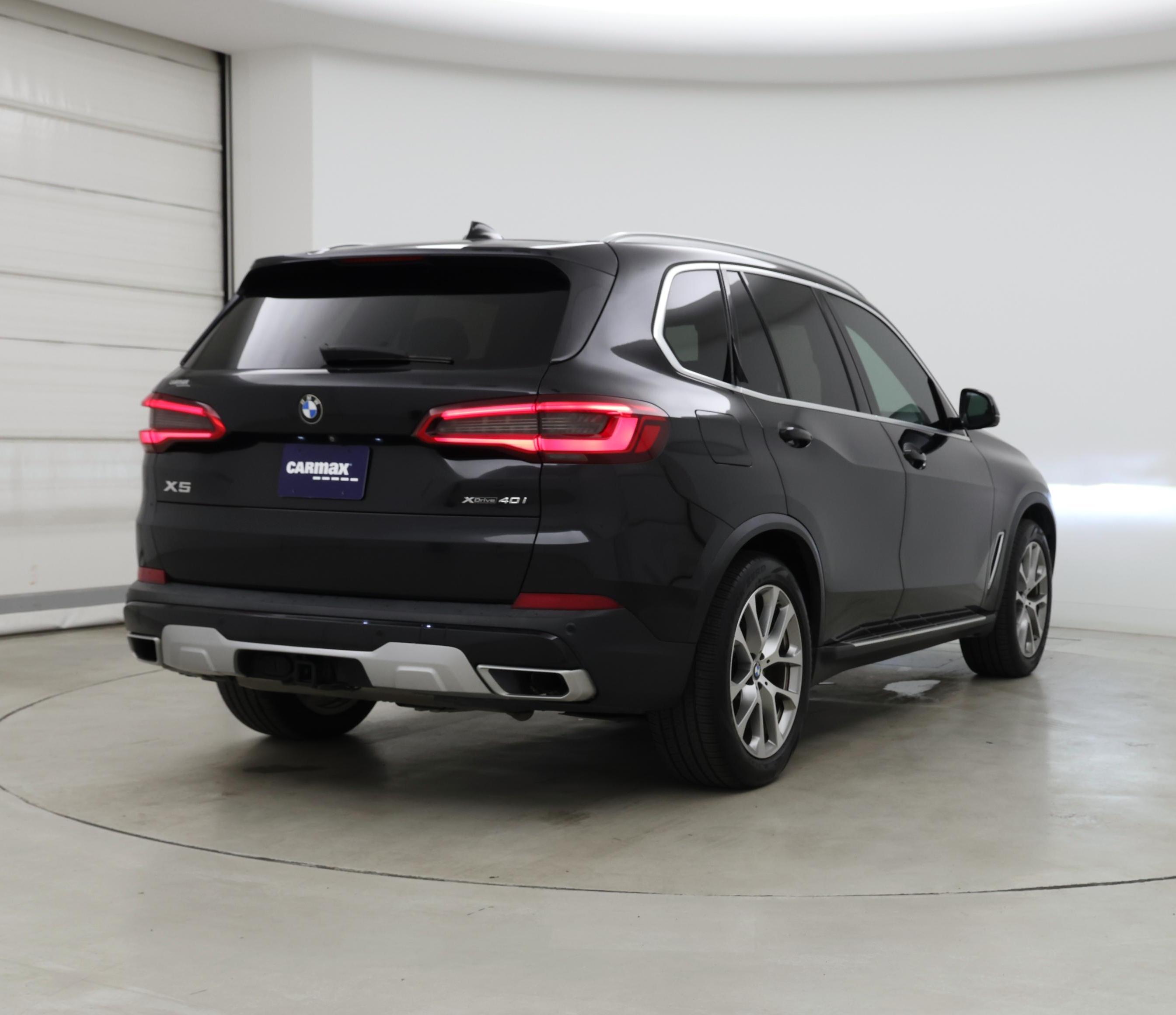 Thumbnail: 2020 BMW X5 - 8