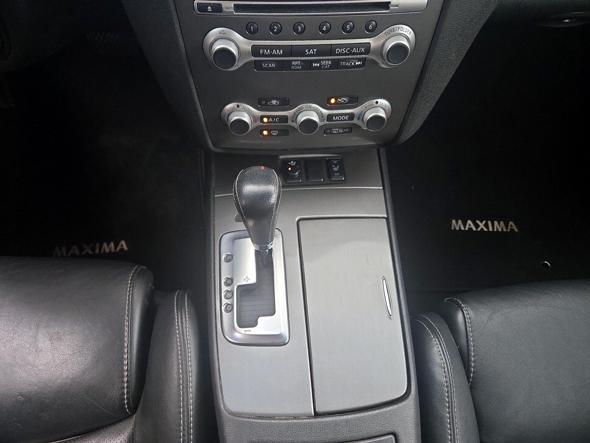 Thumbnail: 2014 Nissan Maxima - 15
