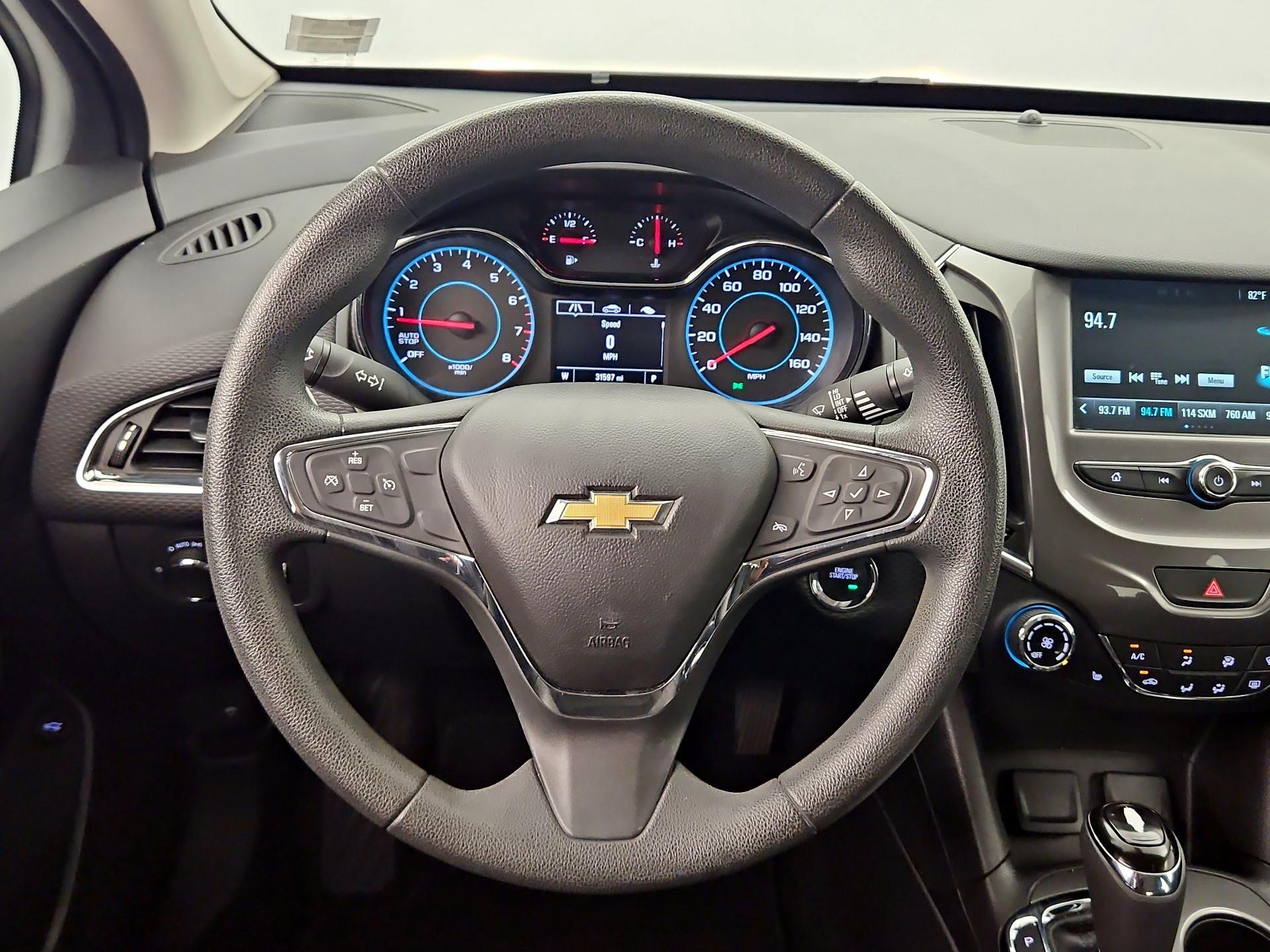 Thumbnail: 2016 Chevrolet Cruze - 10