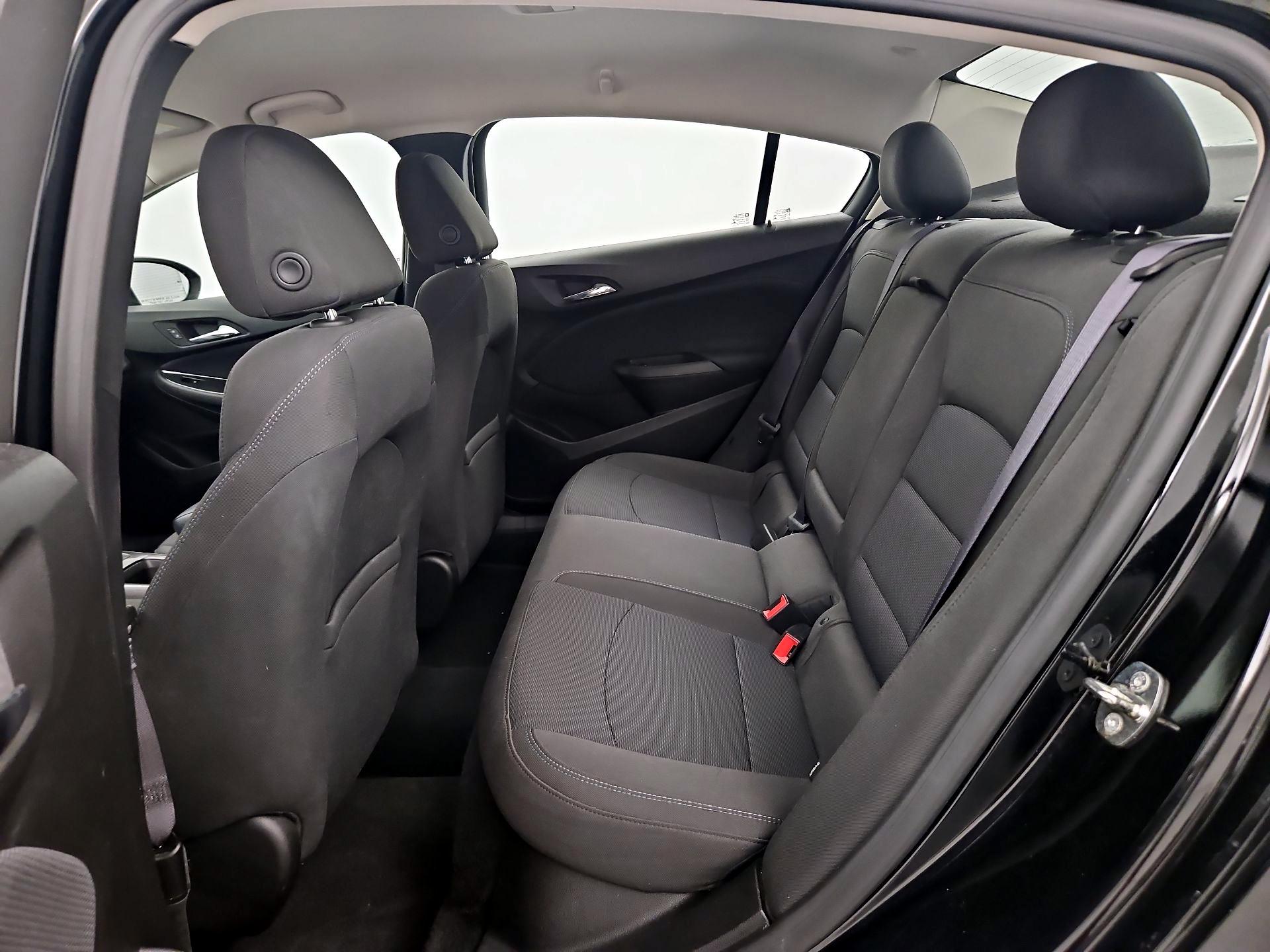 Thumbnail: 2016 Chevrolet Cruze - 19