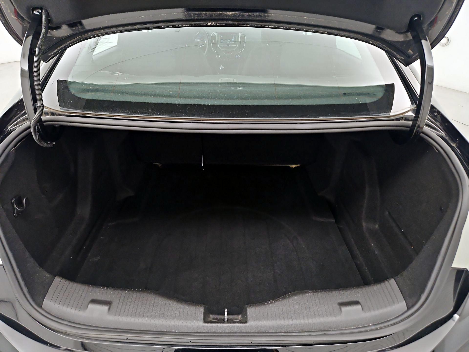Thumbnail: 2016 Chevrolet Cruze - 20