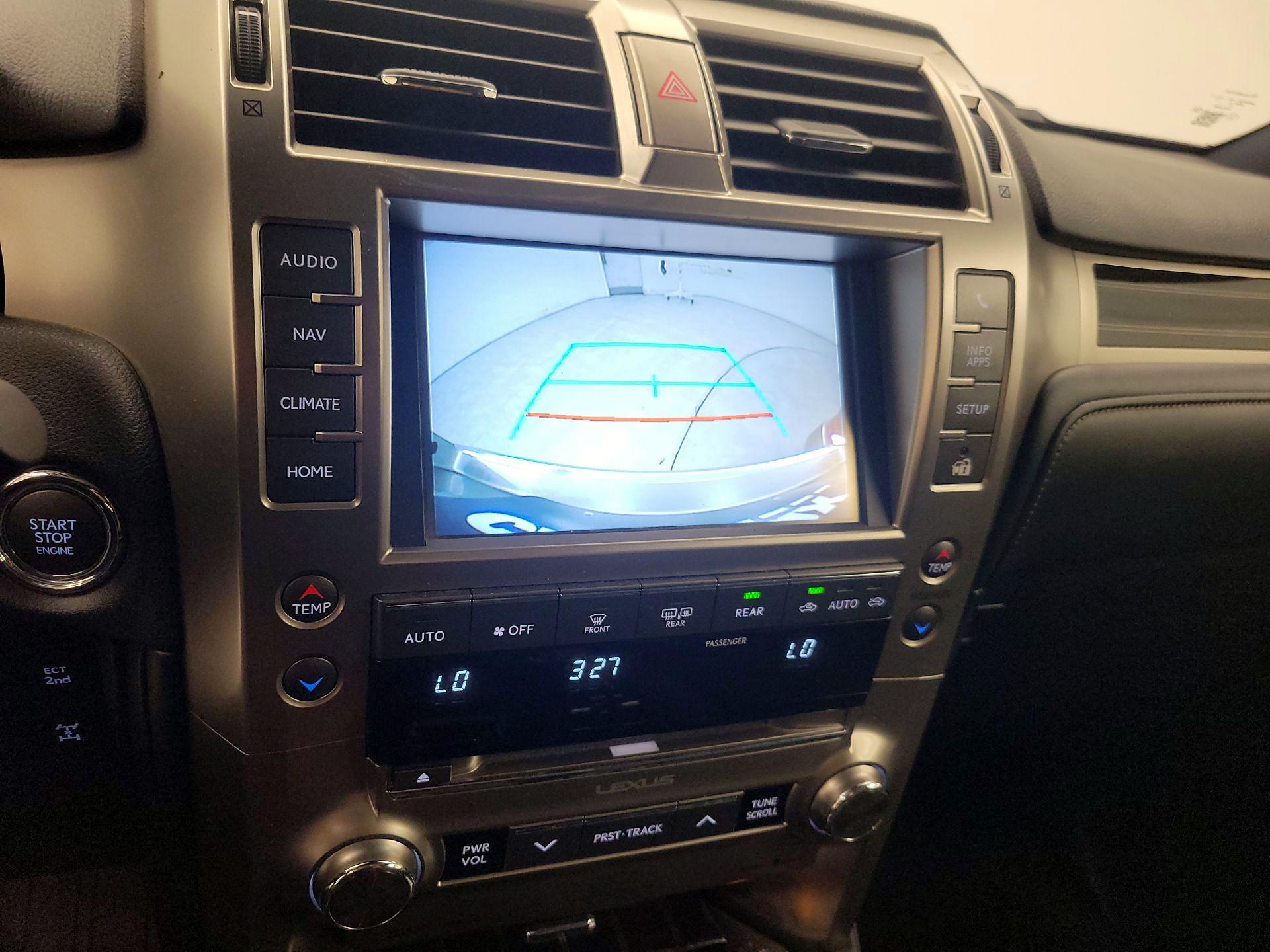 Thumbnail: 2021 Lexus GX - 14