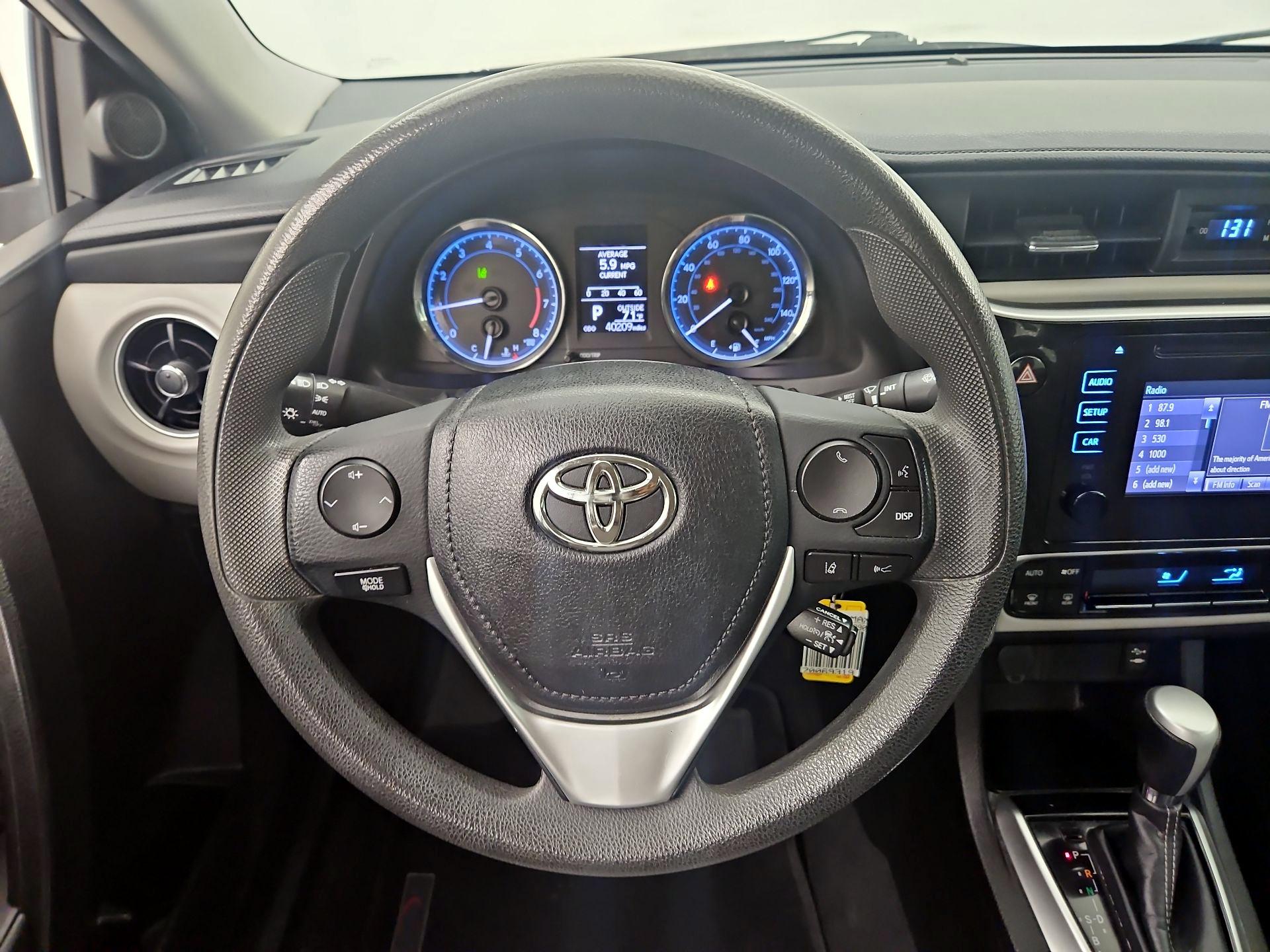 Thumbnail: 2019 Toyota Corolla - 10