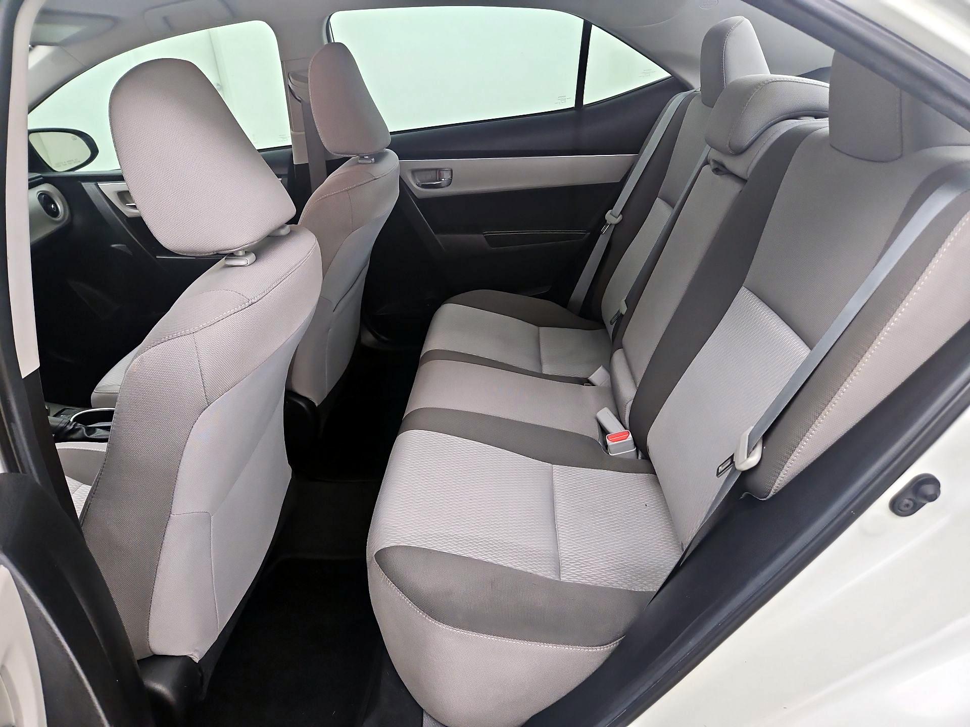 Thumbnail: 2019 Toyota Corolla - 19