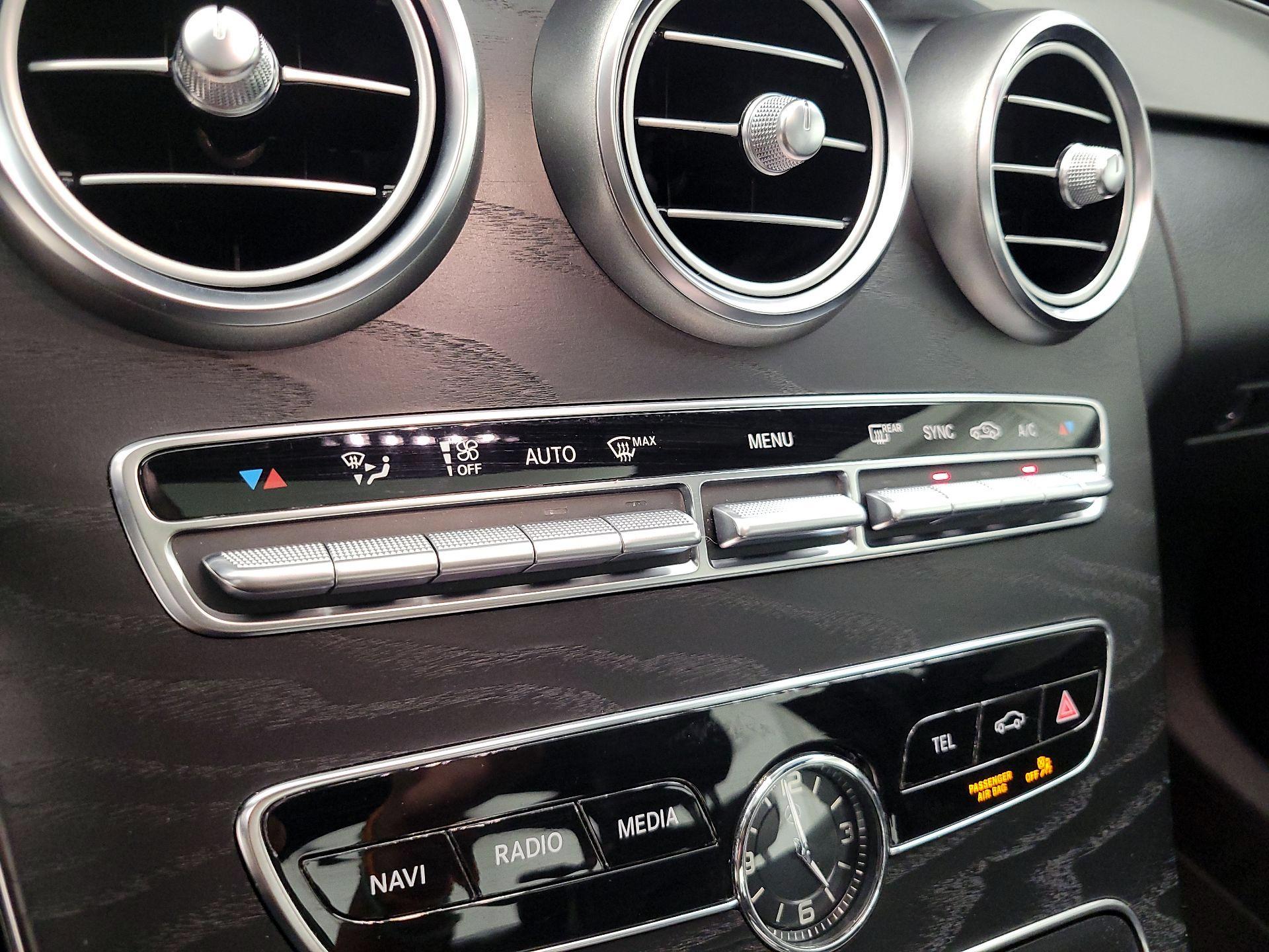 Thumbnail: 2019 Mercedes-Benz C-Class - 16