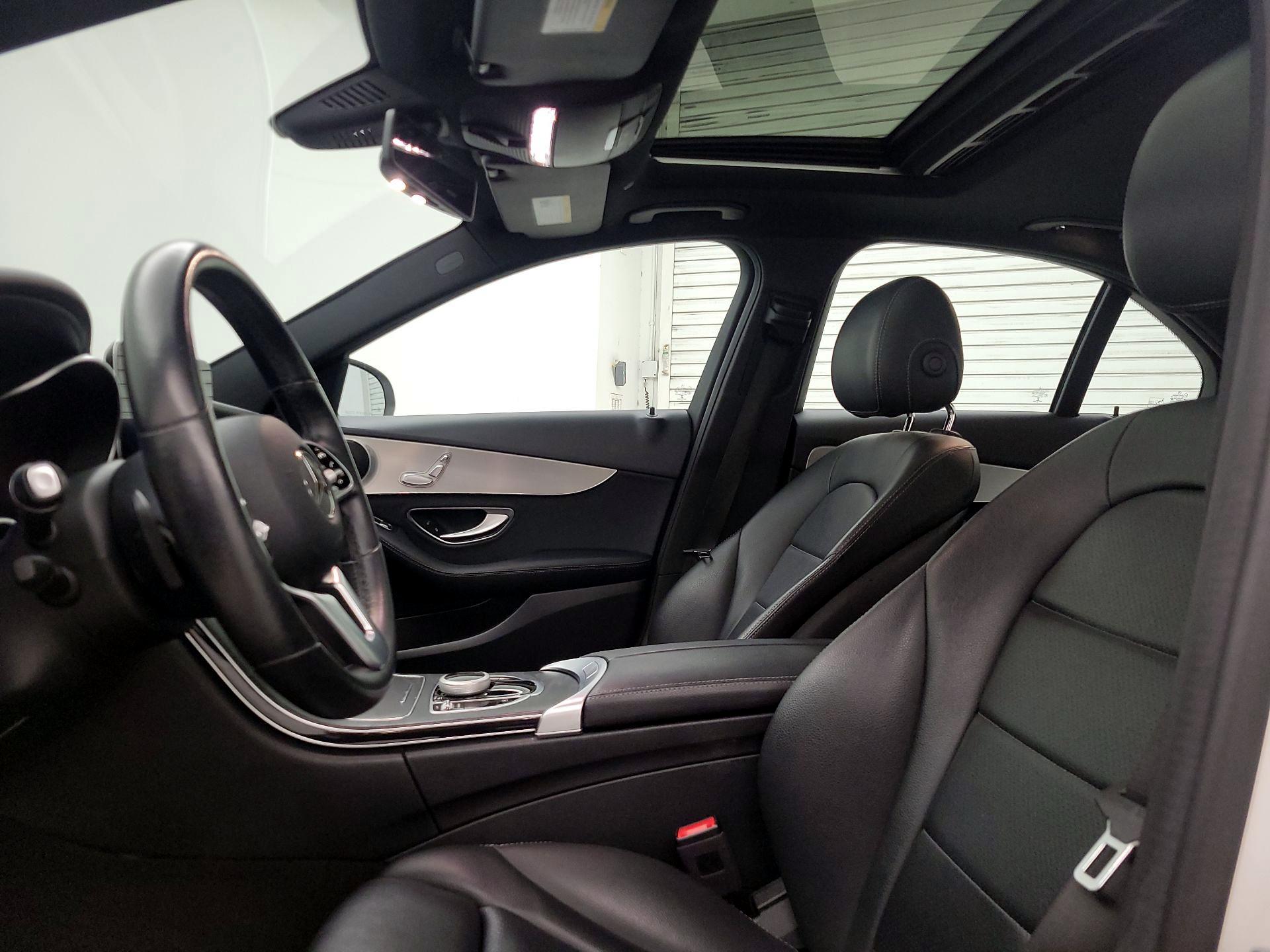 Thumbnail: 2019 Mercedes-Benz C-Class - 18