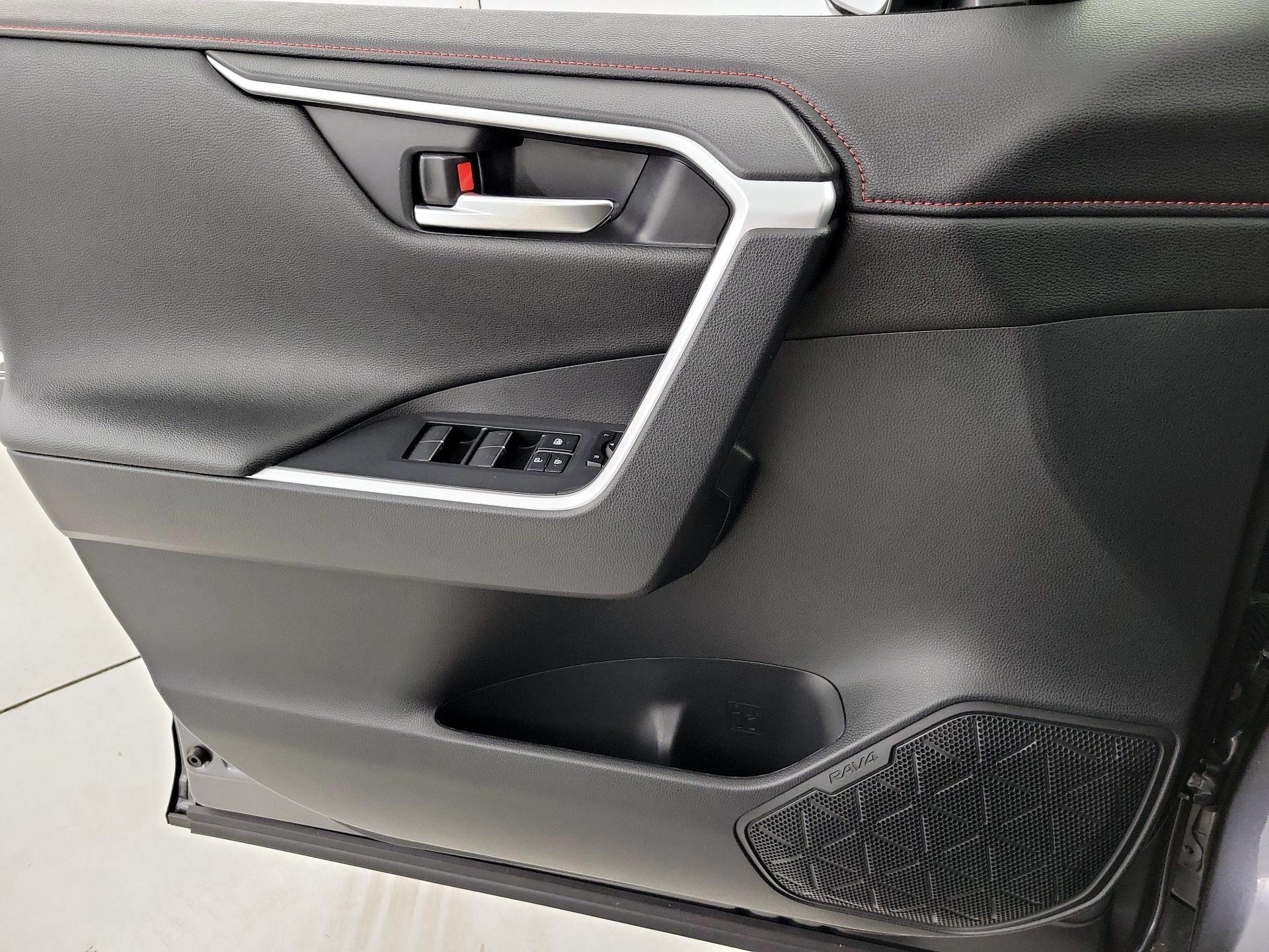 Thumbnail: 2024 Toyota RAV4 - 12