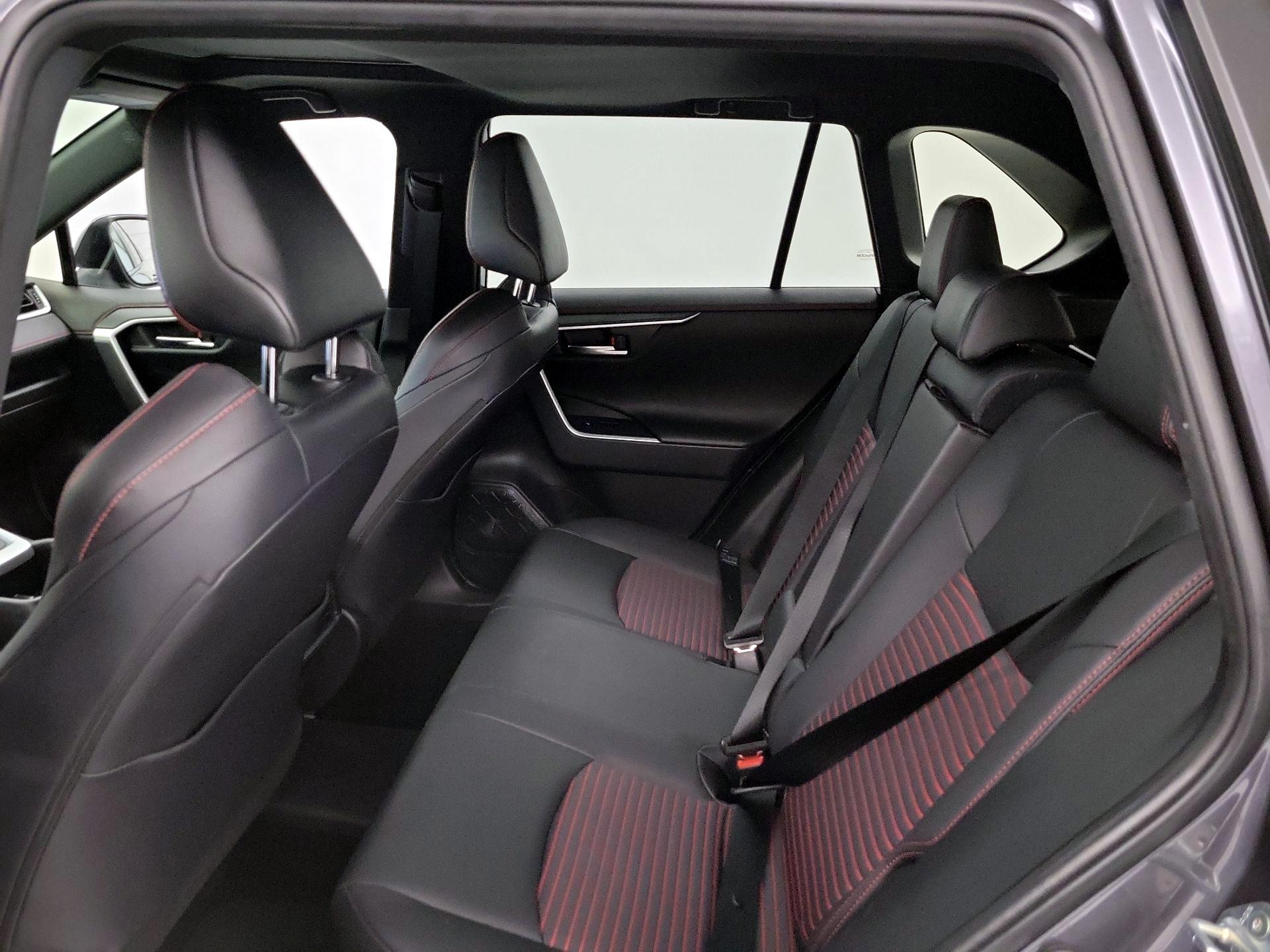 Thumbnail: 2024 Toyota RAV4 - 20
