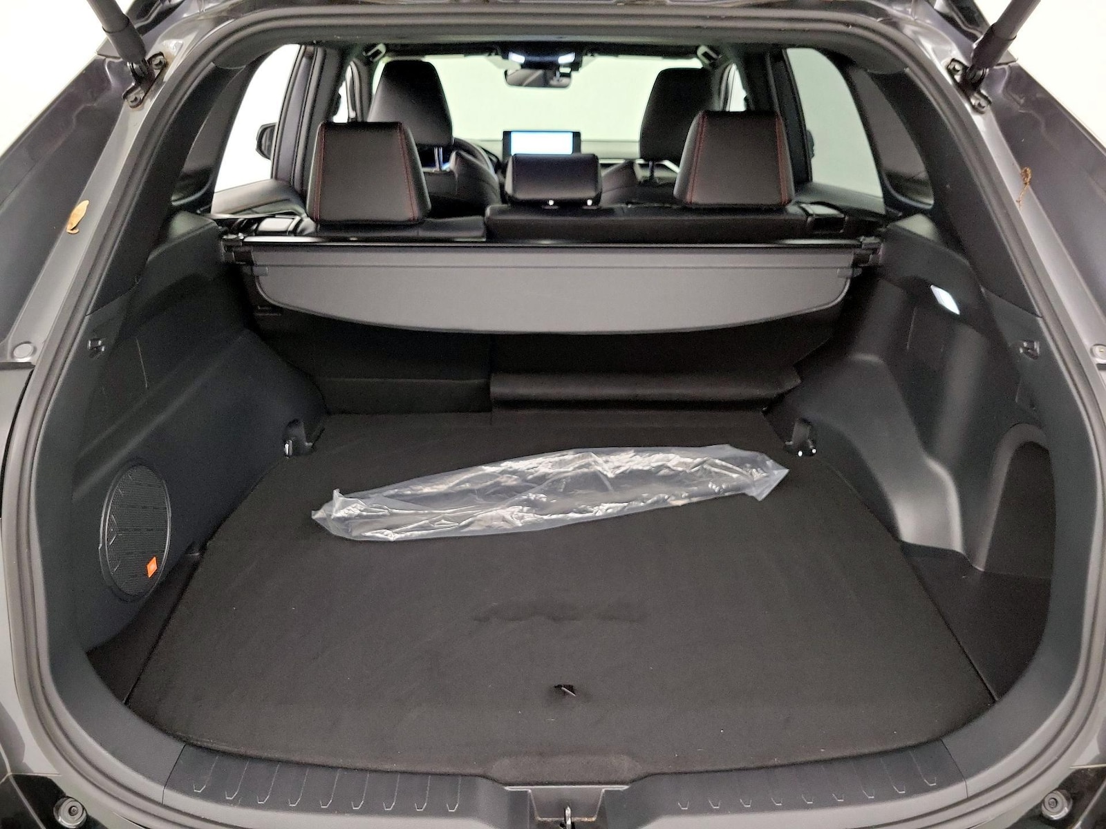 2024 Toyota RAV4 XSE - Photo 22