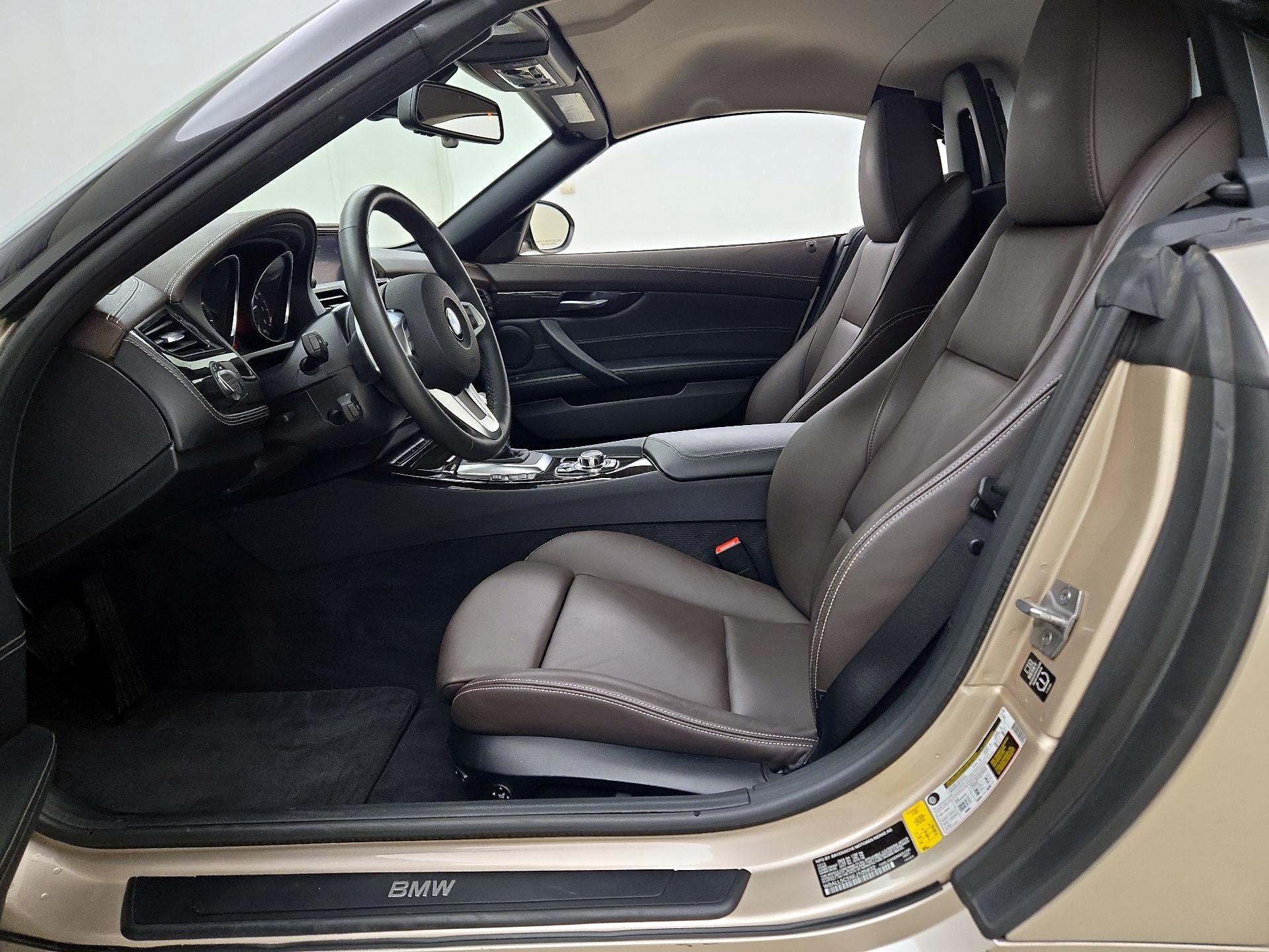 Thumbnail: 2014 BMW Z4 - 11