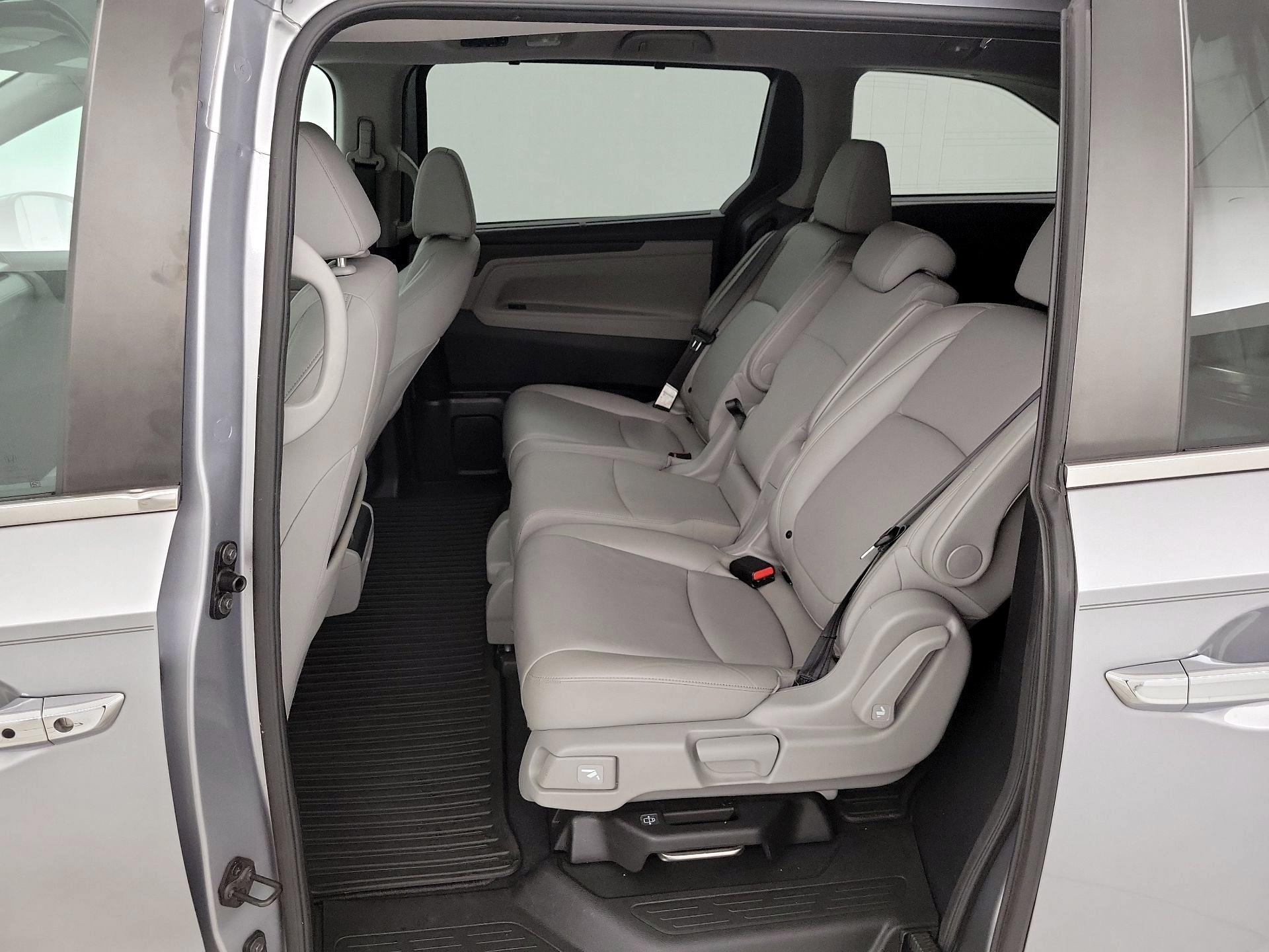 Thumbnail: 2018 Honda Odyssey - 20