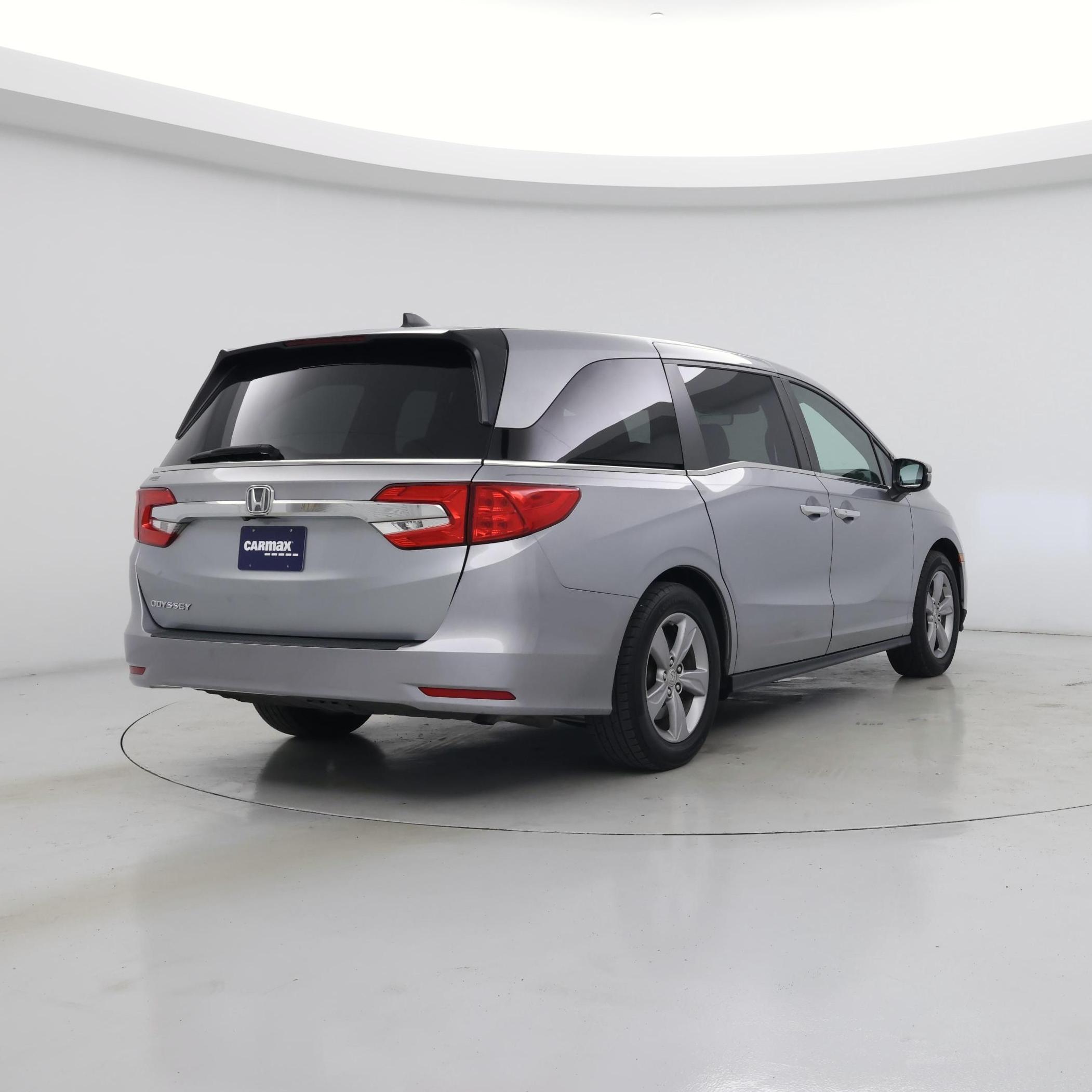 Thumbnail: 2018 Honda Odyssey - 8