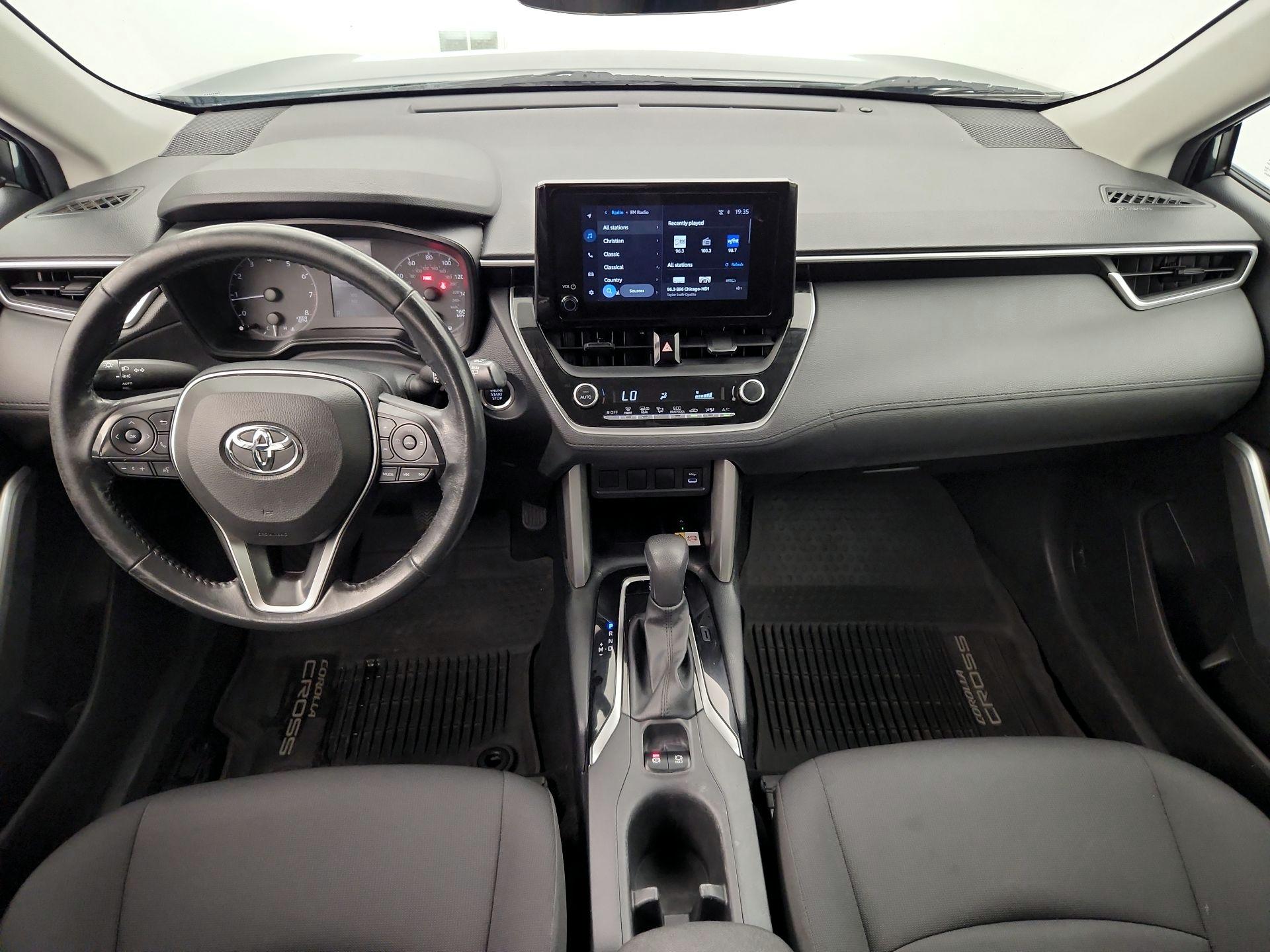 Thumbnail: 2023 Toyota Corolla Cross - 9