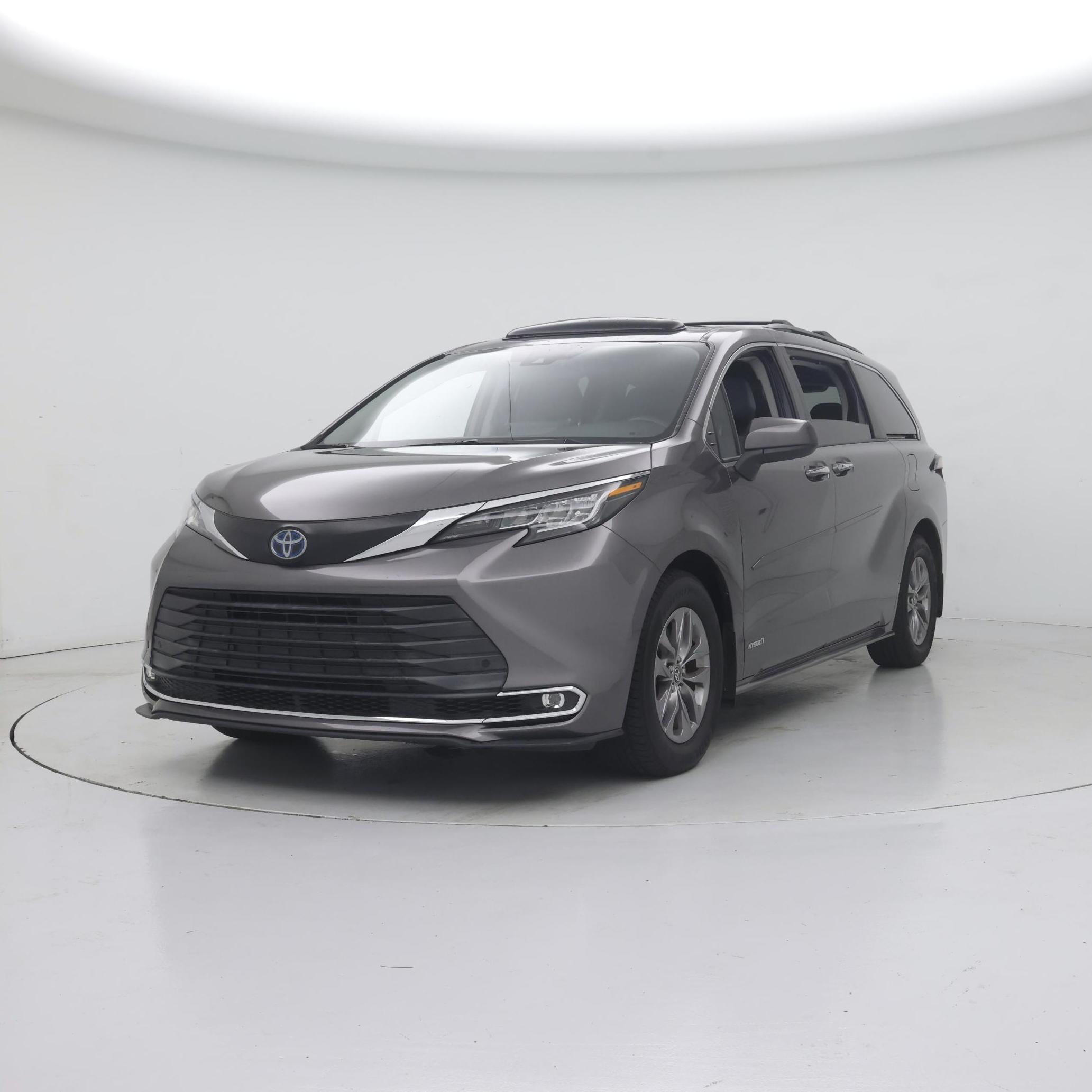 Thumbnail: 2021 Toyota Sienna - 4