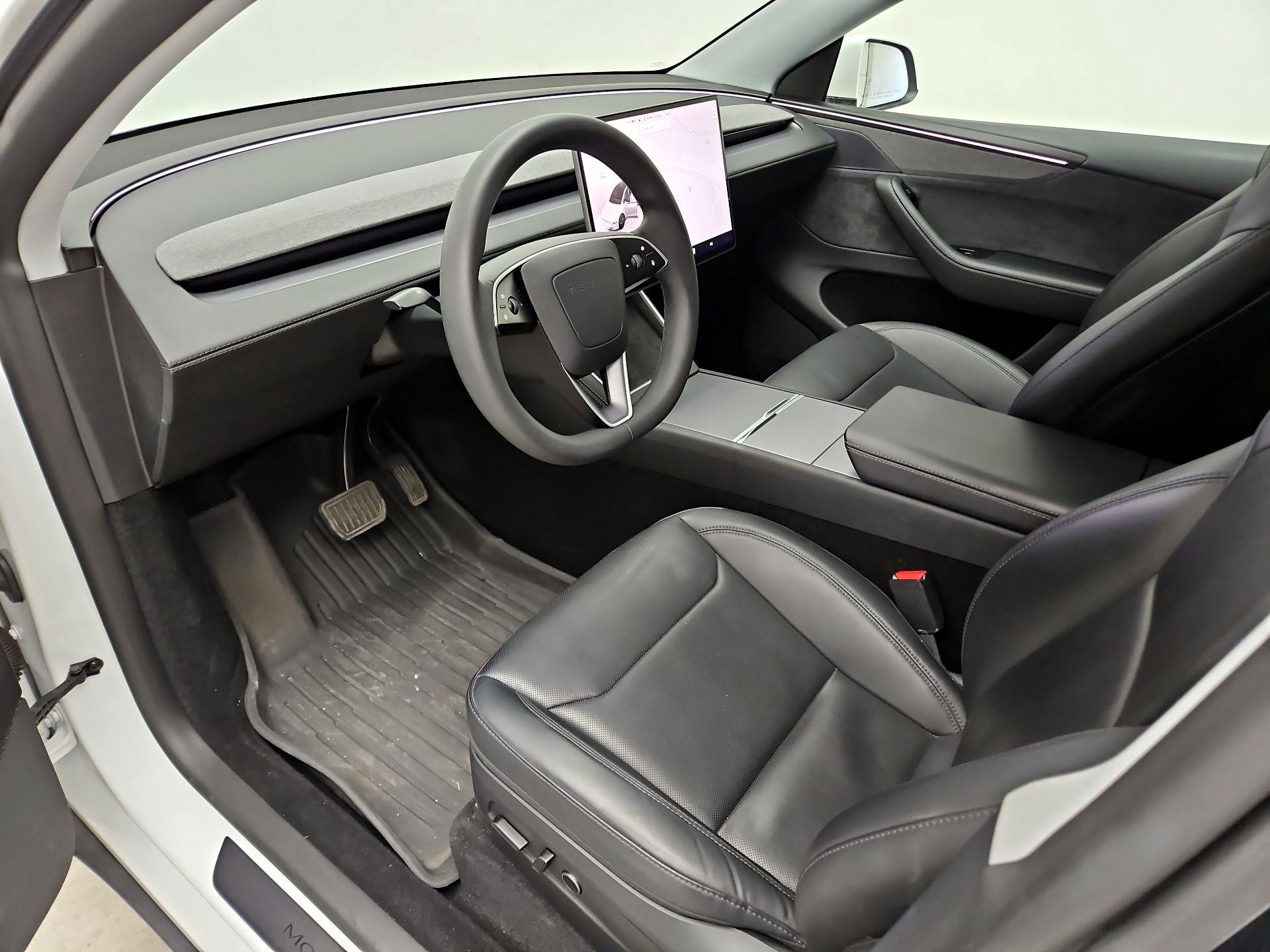 Thumbnail: 2026 Tesla Model Y - 11