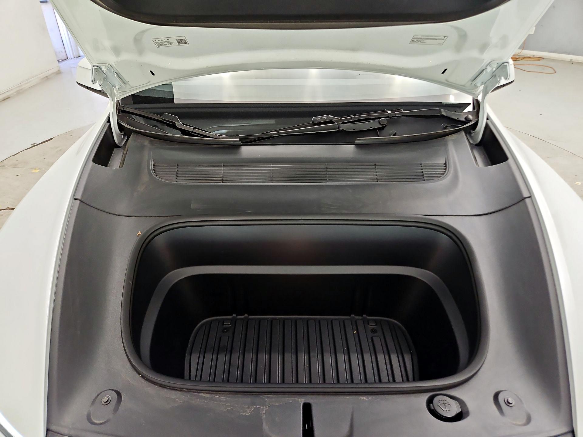 Thumbnail: 2026 Tesla Model Y - 20