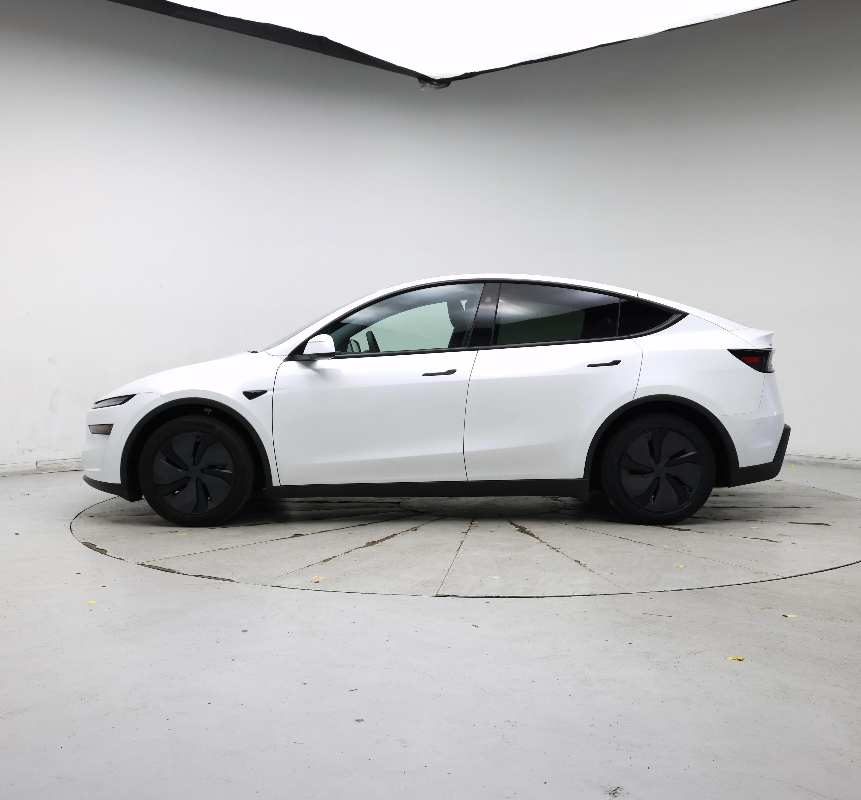 Thumbnail: 2026 Tesla Model Y - 3