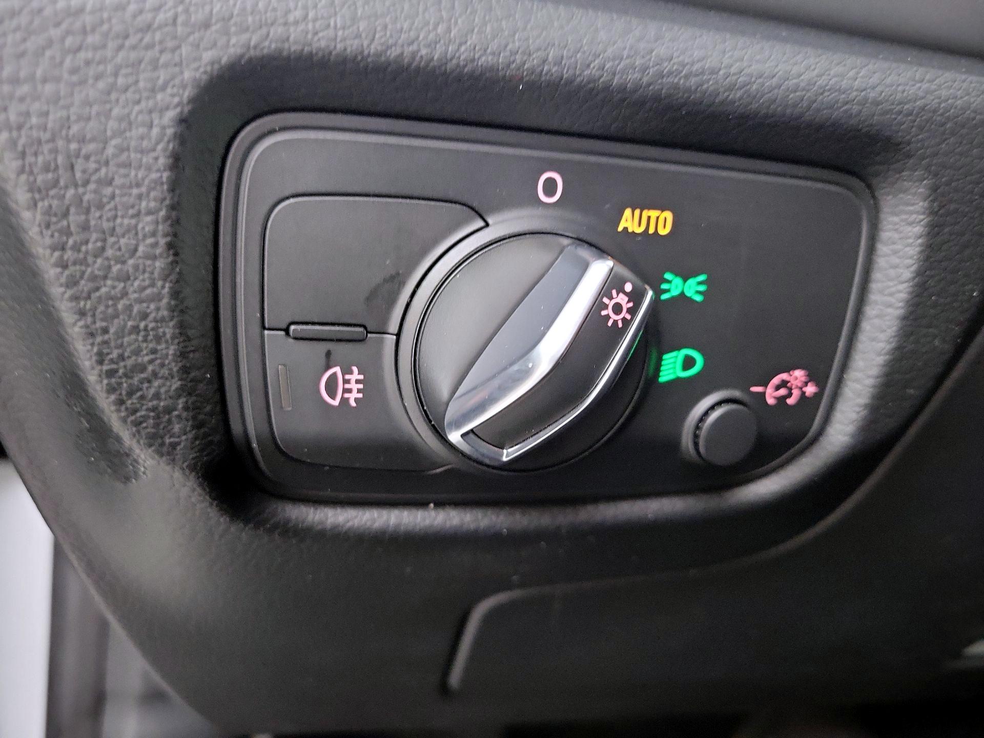 Thumbnail: 2015 Audi A3 - 13
