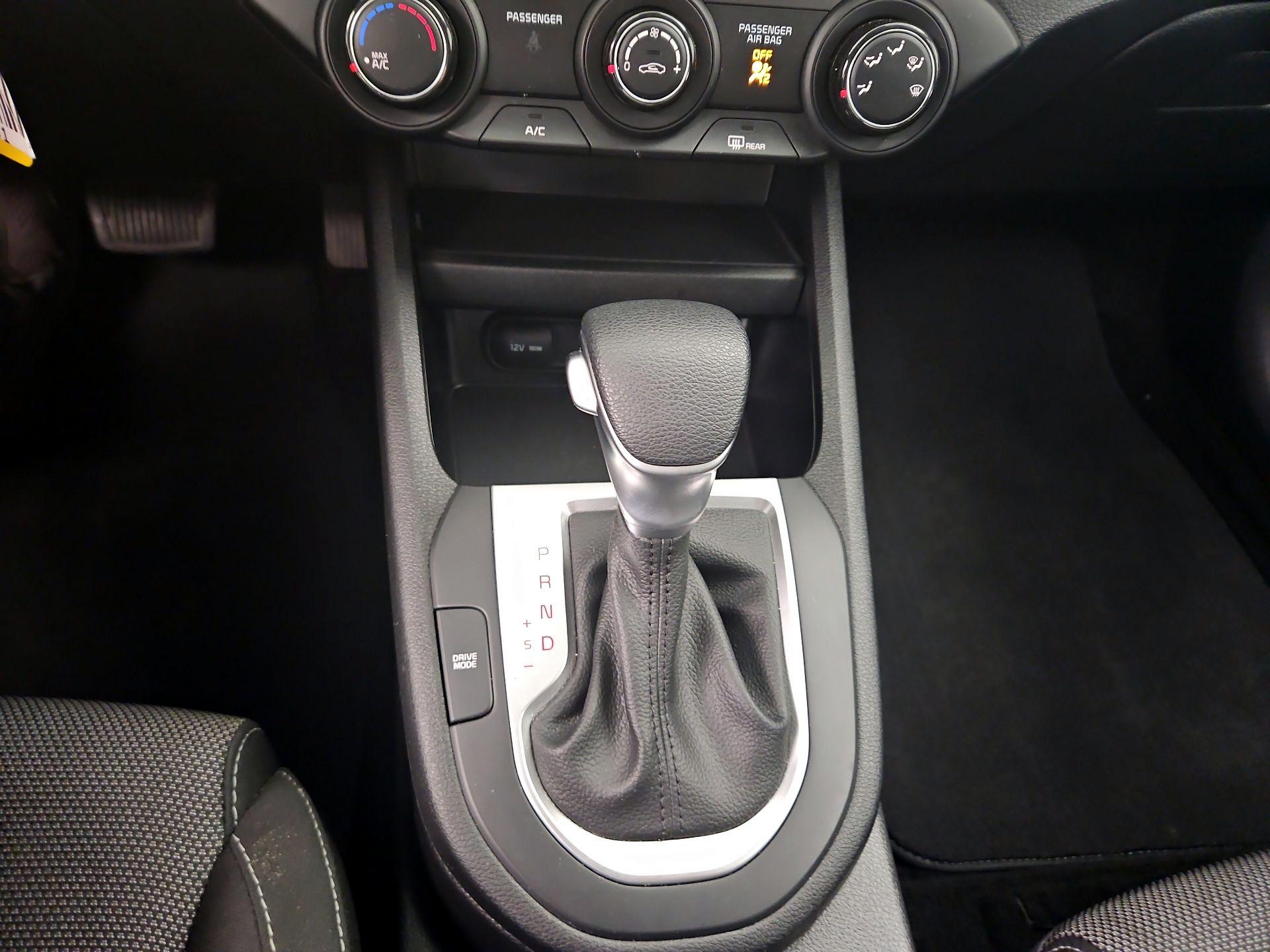 Thumbnail: 2024 Kia Forte - 17
