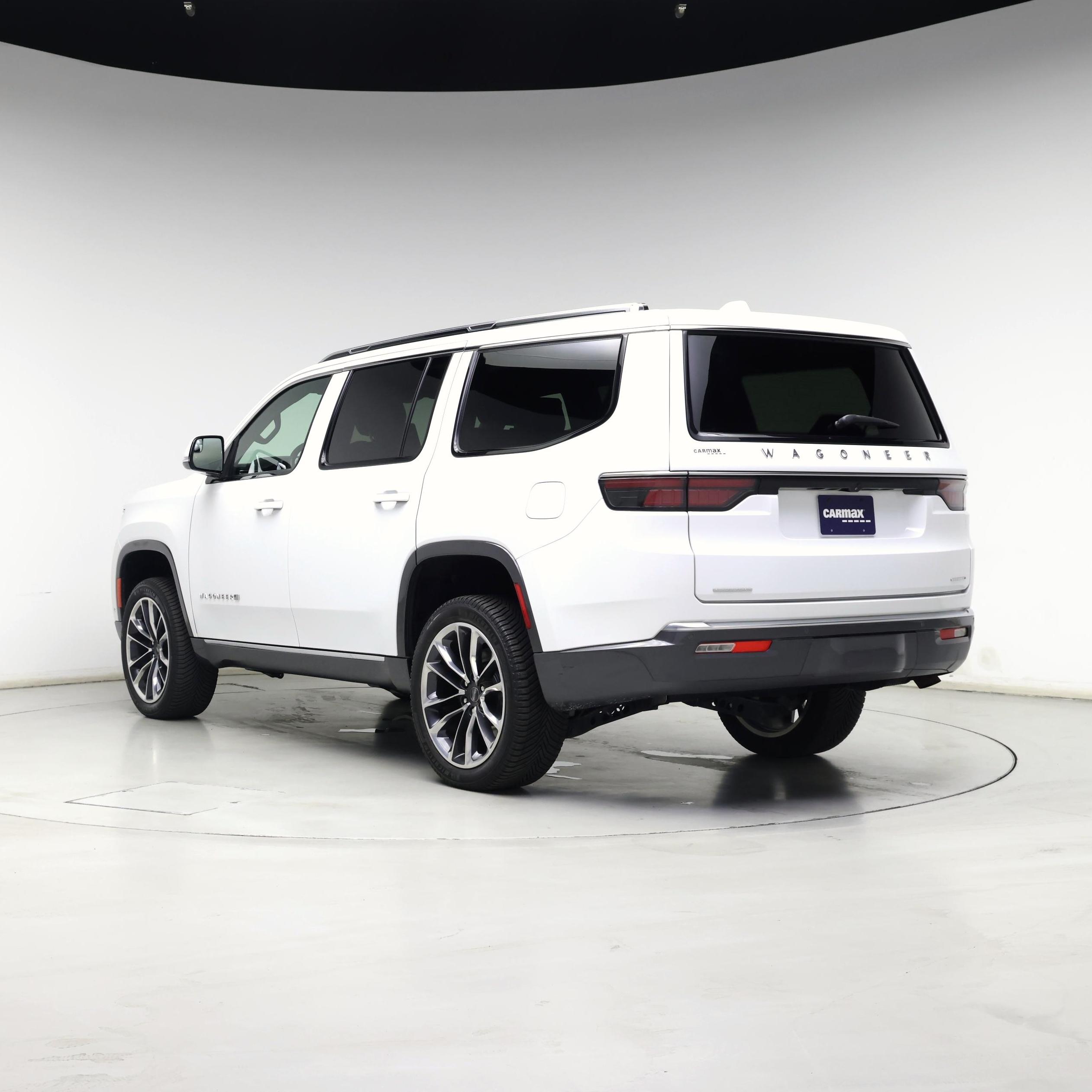 Thumbnail: 2022 Jeep Wagoneer - 2