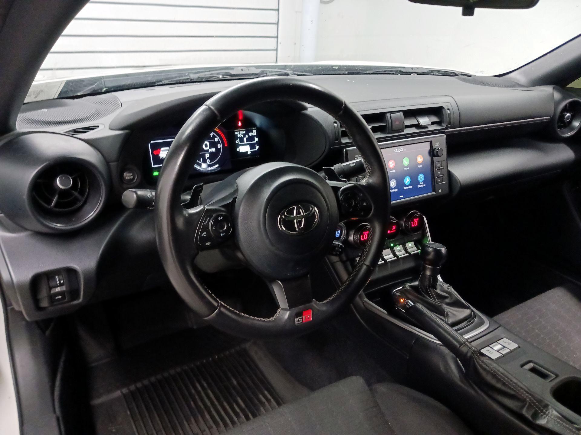 Thumbnail: 2022 Toyota GR86 - 9